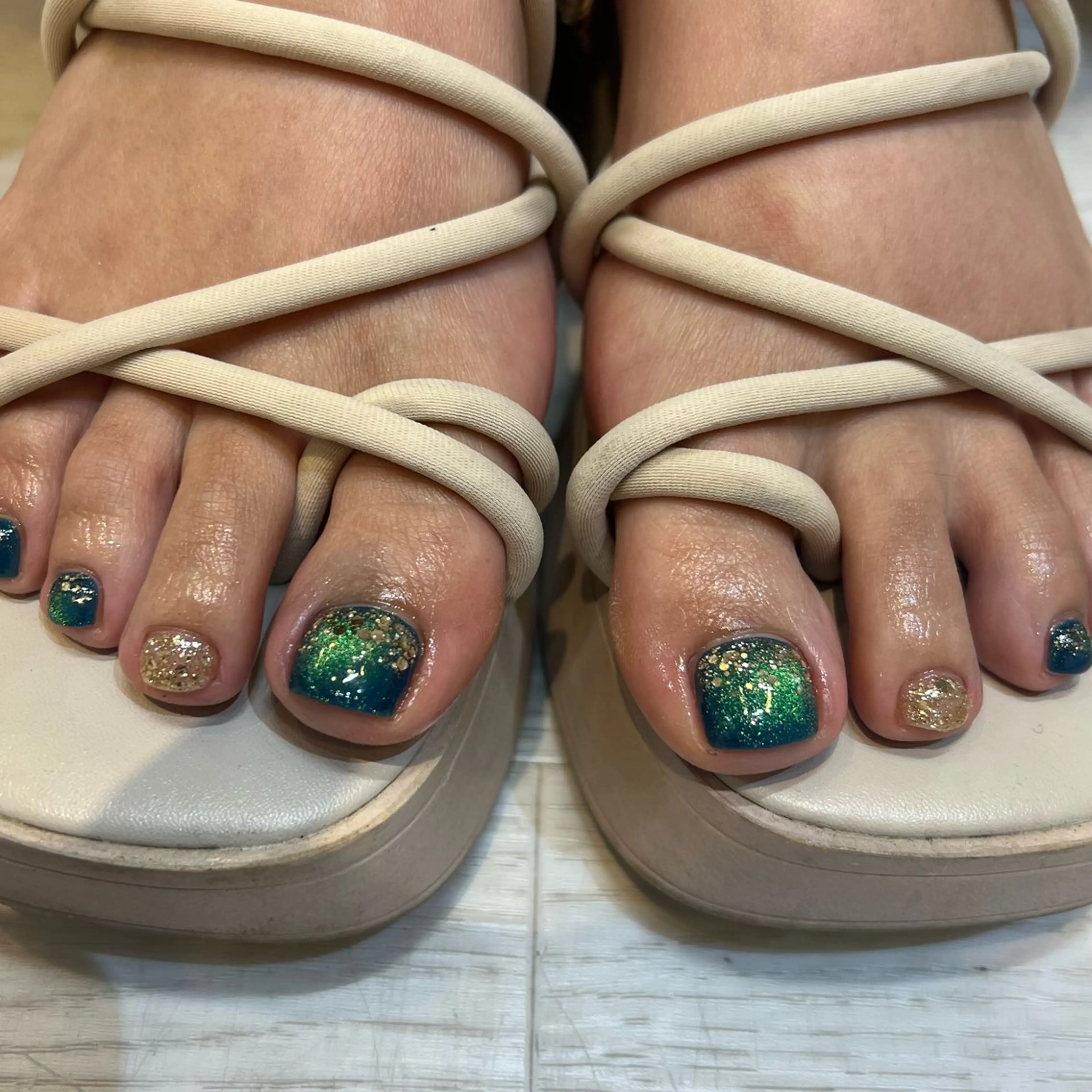 ネイル フットネイル Maya nailsTOKYOのネイルデザイン
