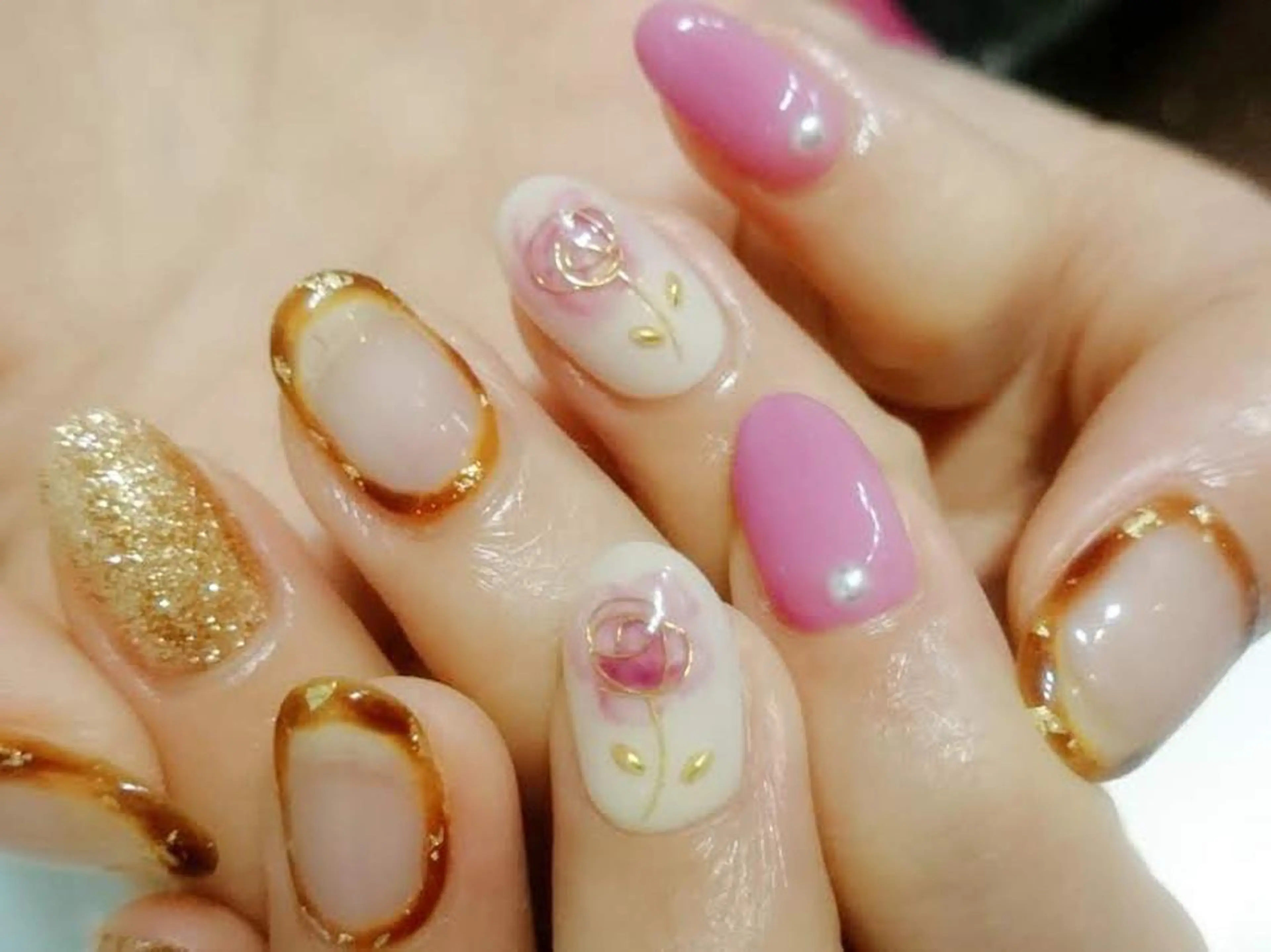 ネイル 鈴木 ゆかりのネイルデザイン