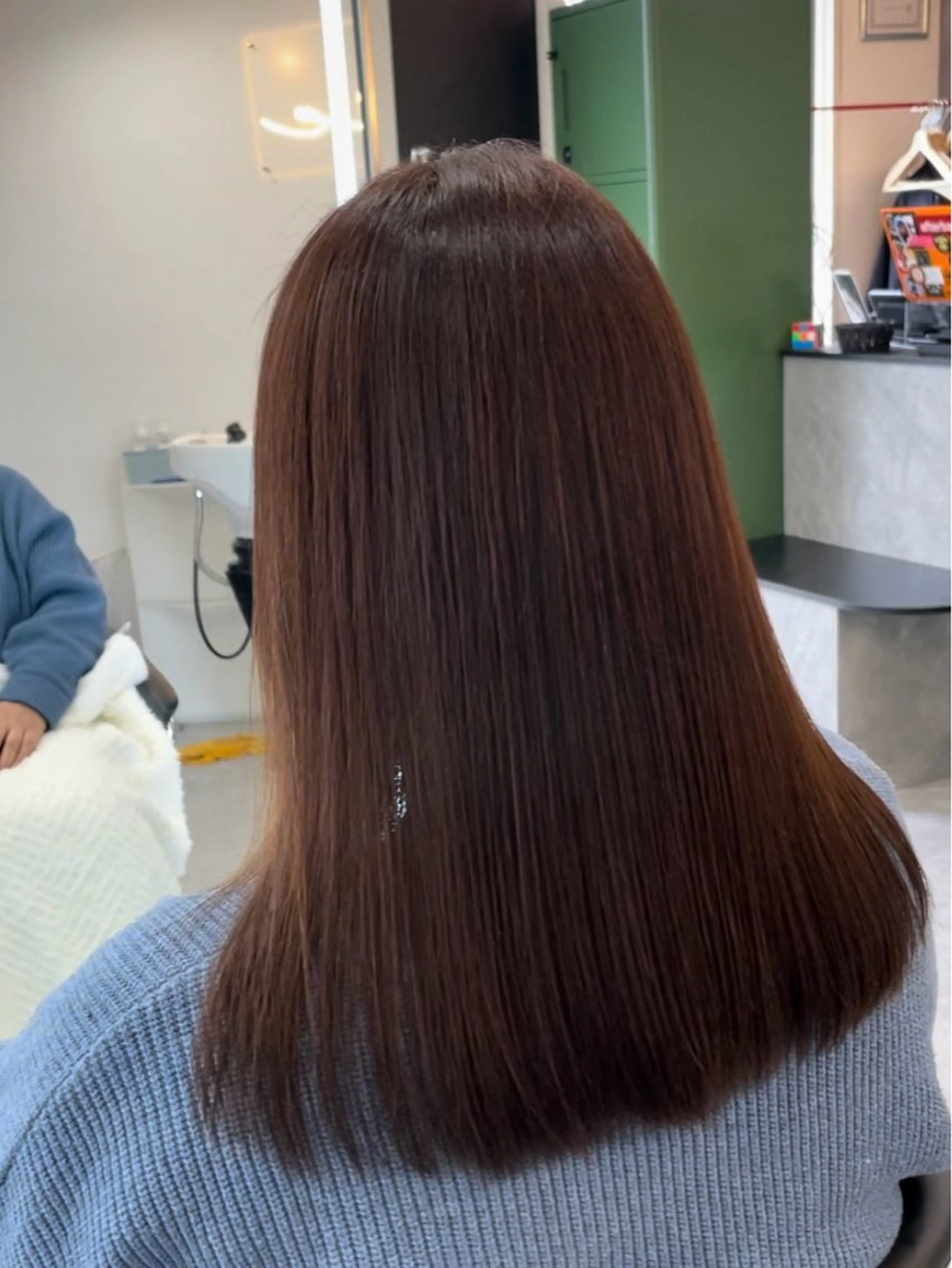 ロング ピンクブラウン ARARE HAIR みゆきのヘアスタイル