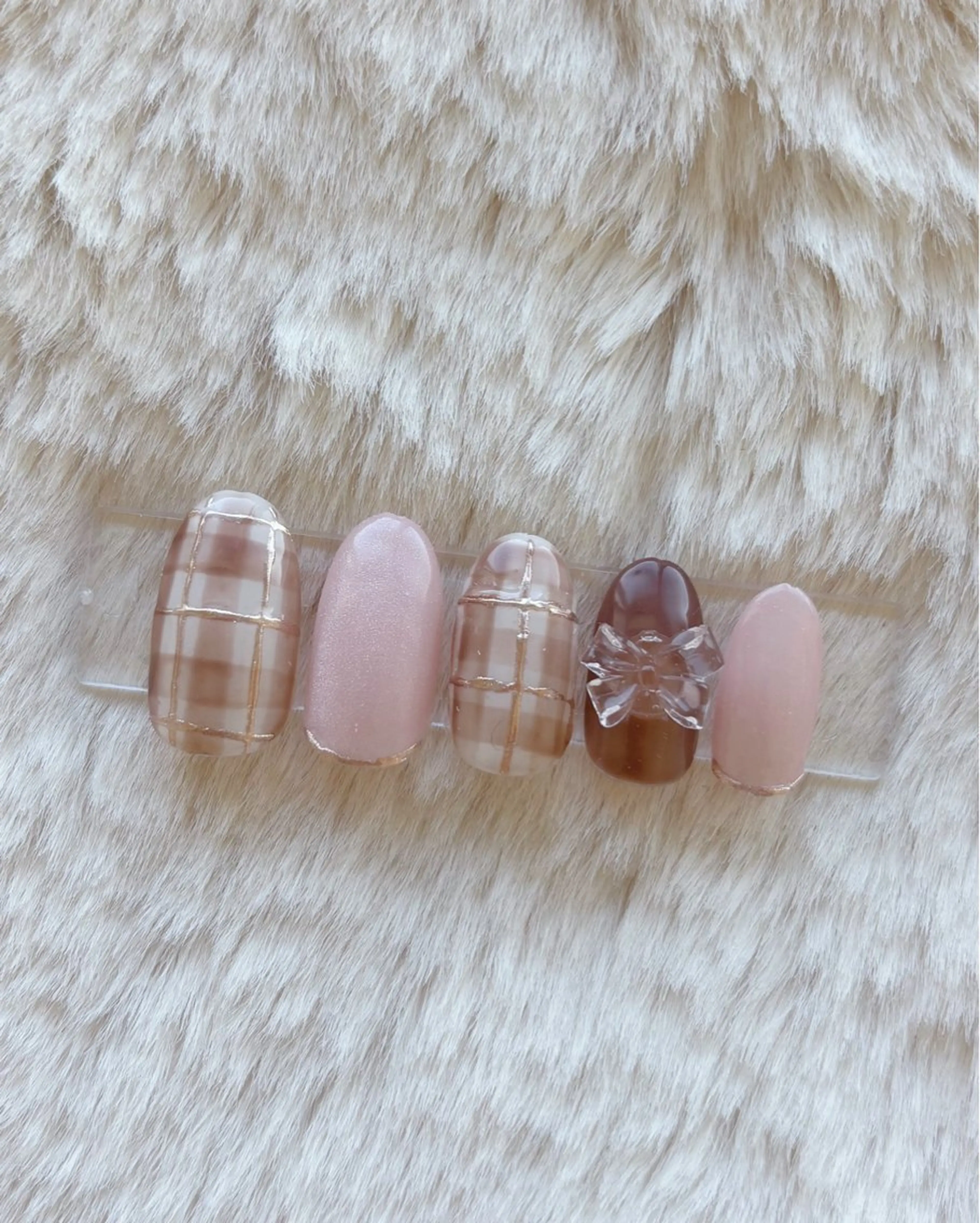 ネイル ハンドネイル 國本 由奈のネイルデザイン