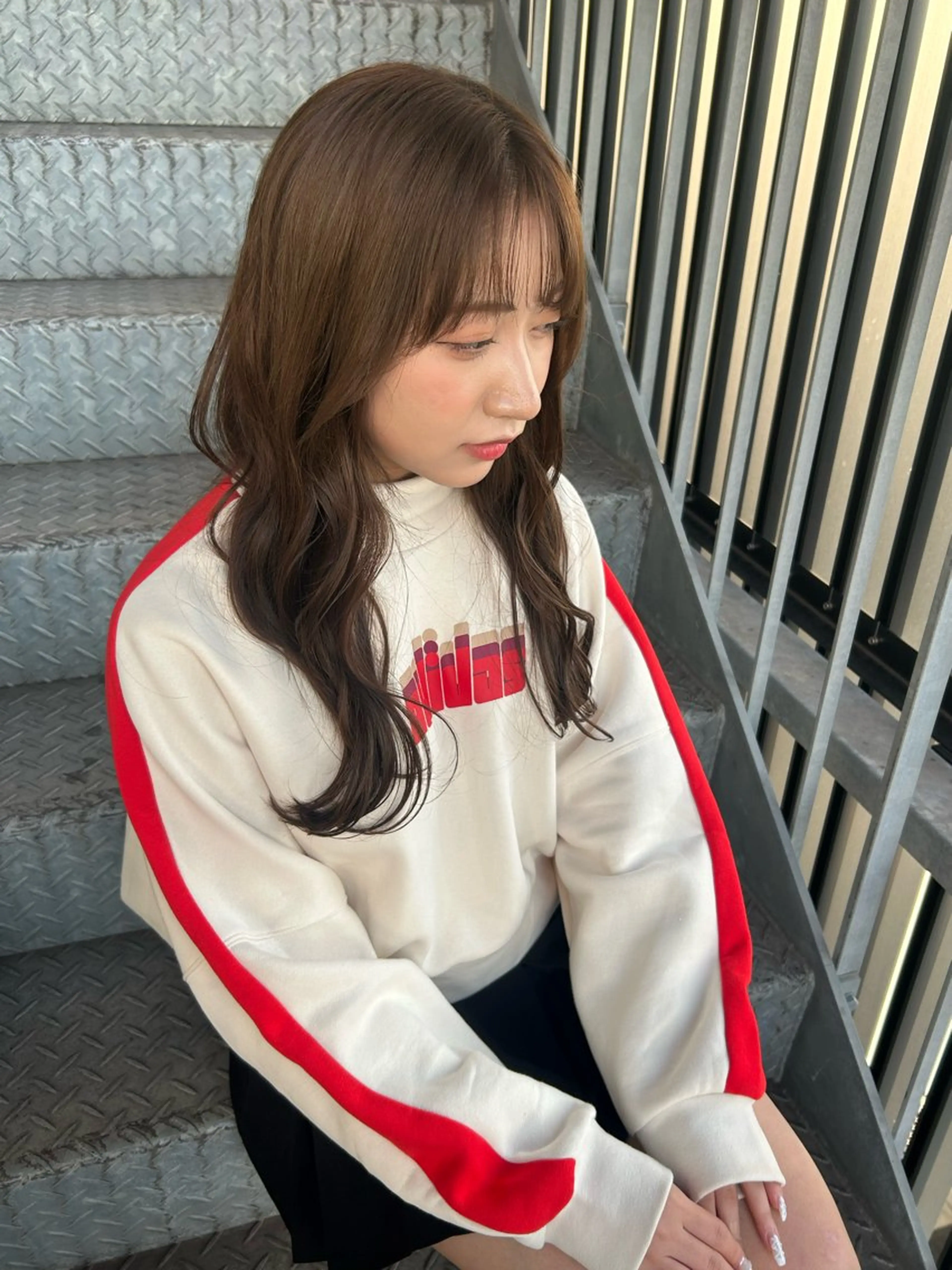 ロング カラー ベージュカラー 透明感カラー ダブルカラー オリーブベージュ VISUALIST所属・小倉/レイヤー/ 顔周りカット/naoのヘアスタイル