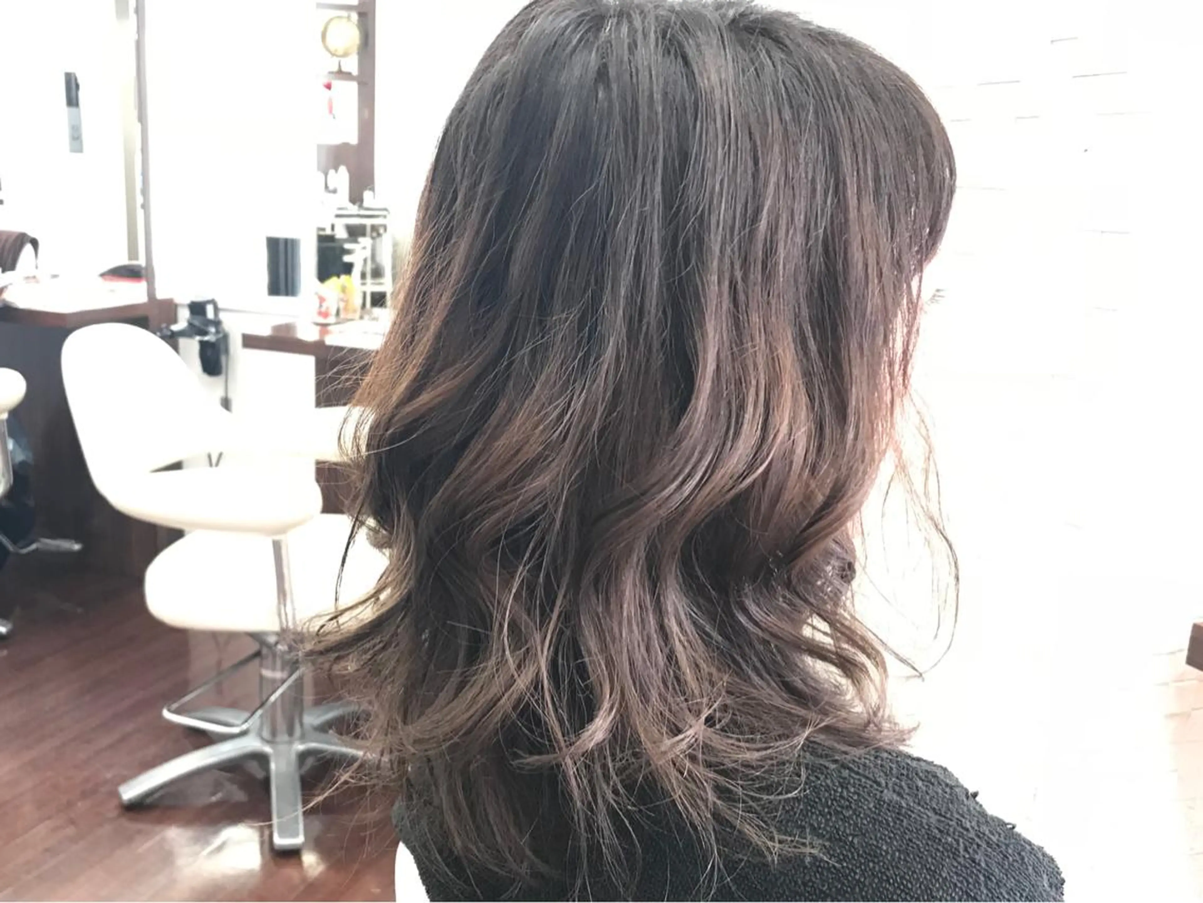 ミディアム カラー 長内  大明のヘアスタイル