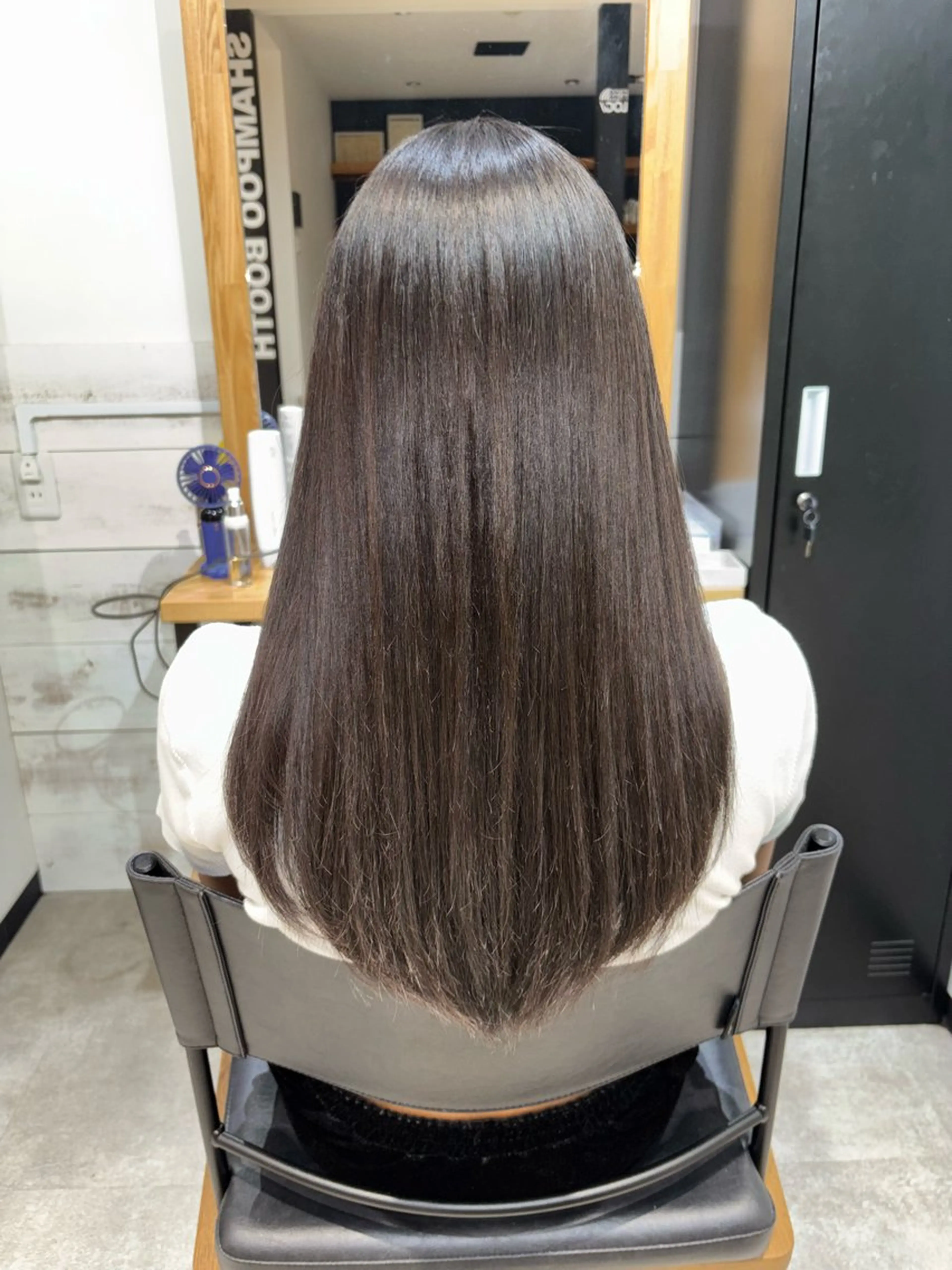 ロング ロング 縮毛矯正 トリートメント LOG/所属・なりたいを叶えます！ 出口 紗依のヘアスタイル