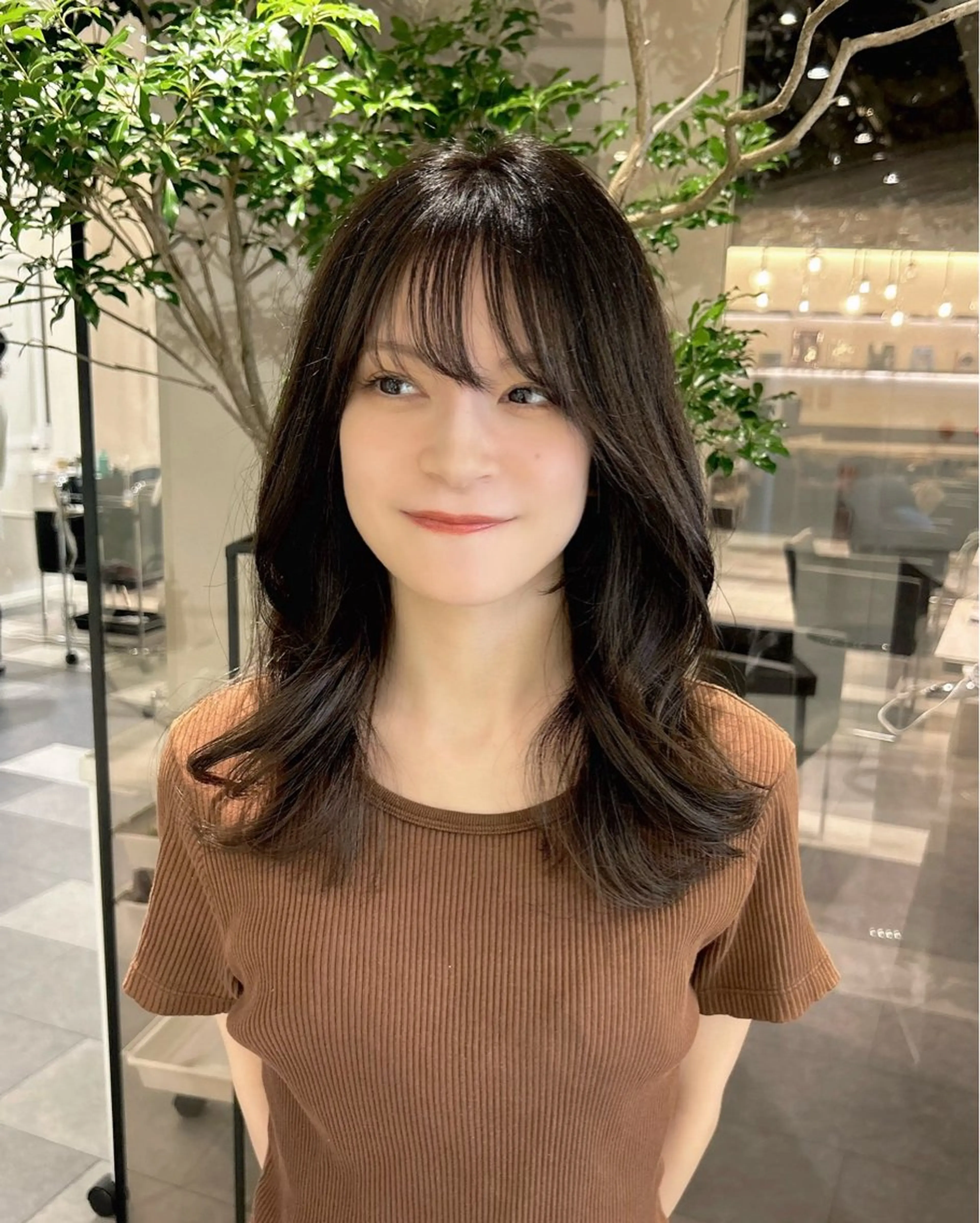 セミロング くびれヘア 髪質改善 美髪矯正/ 伊藤 更のヘアスタイル