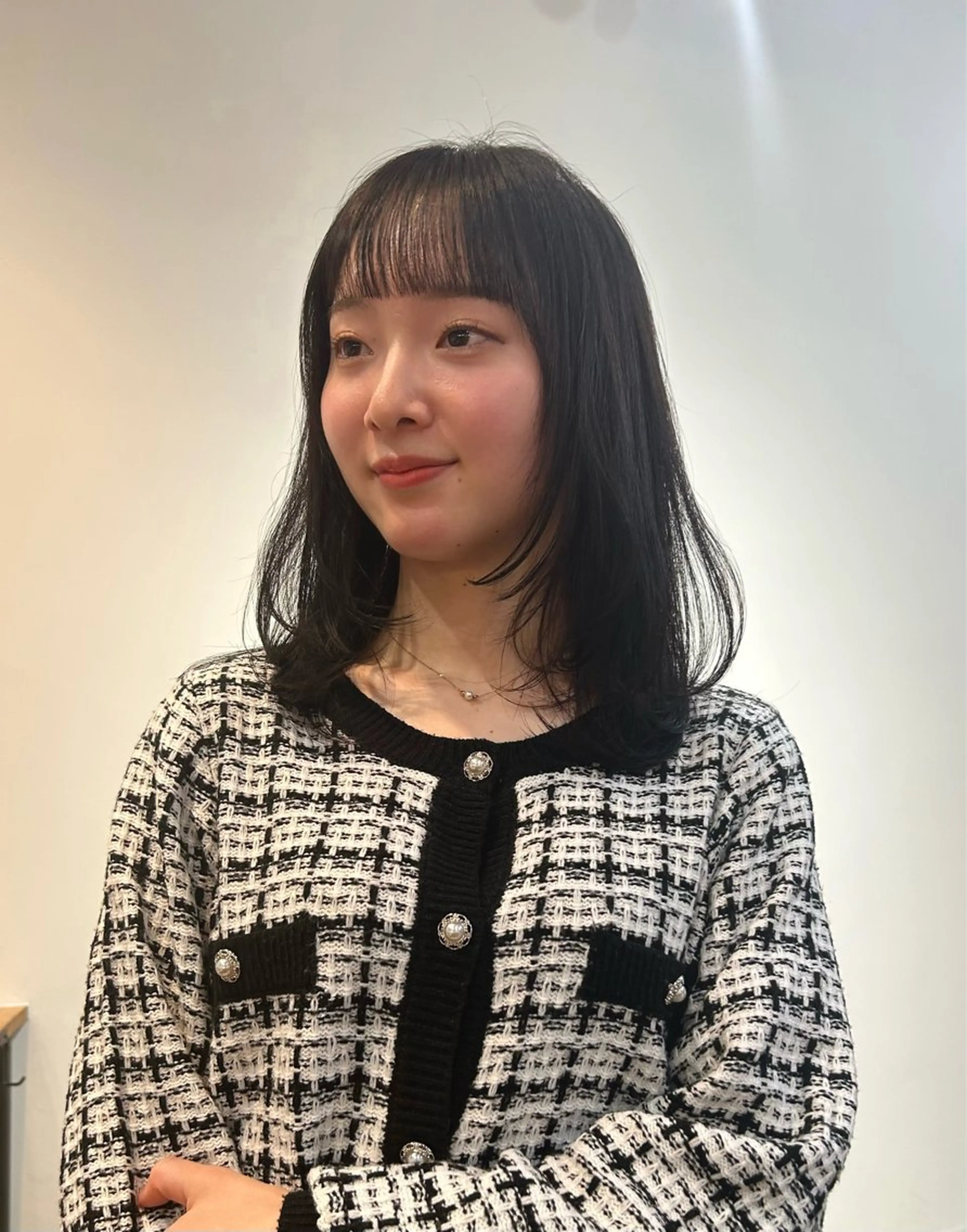 ミディアム レイヤーカット 似合わせヘア/透明感 カラー/ Rioのヘアスタイル