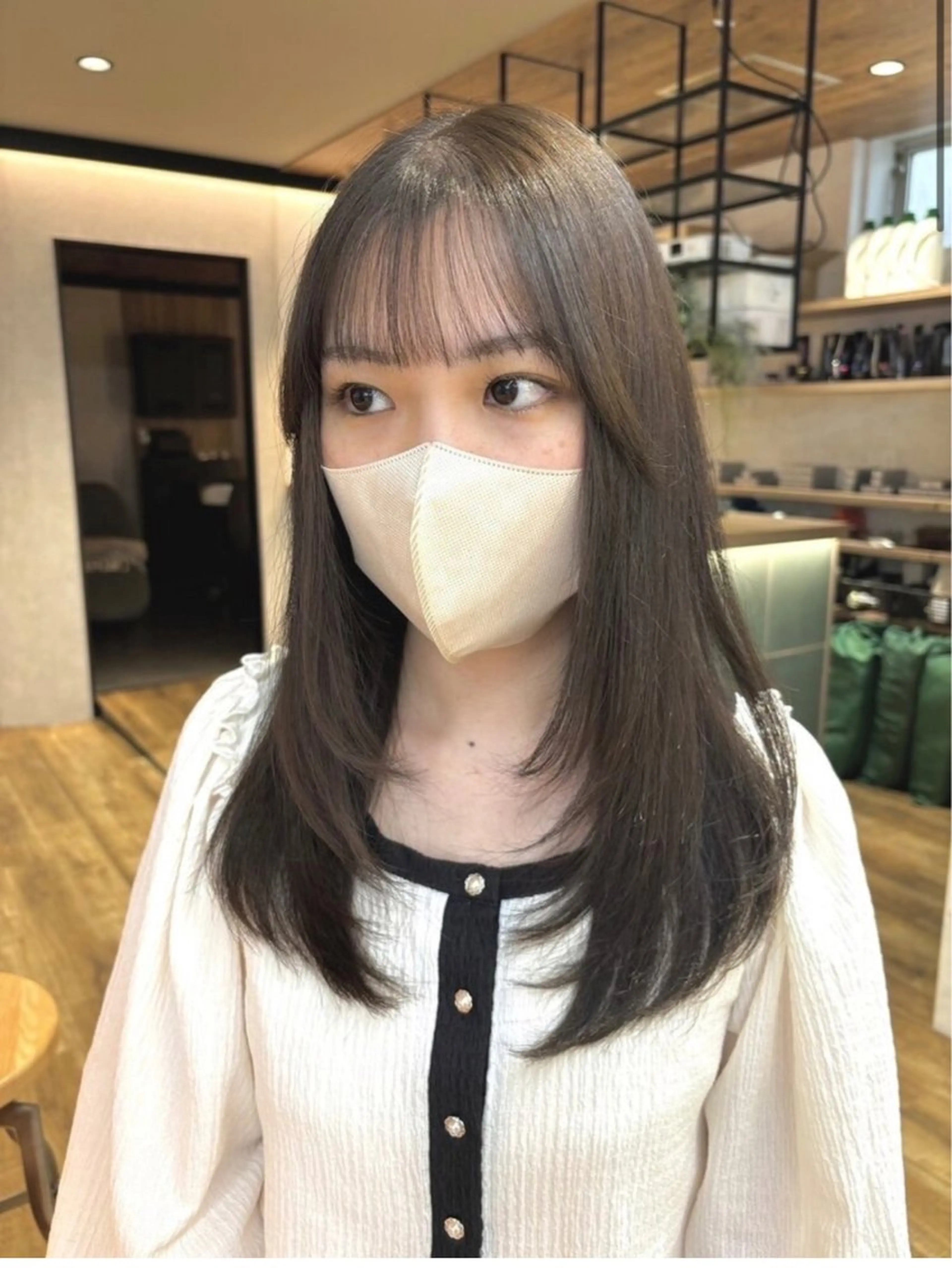 ロング オノザワ シュウジのヘアスタイル