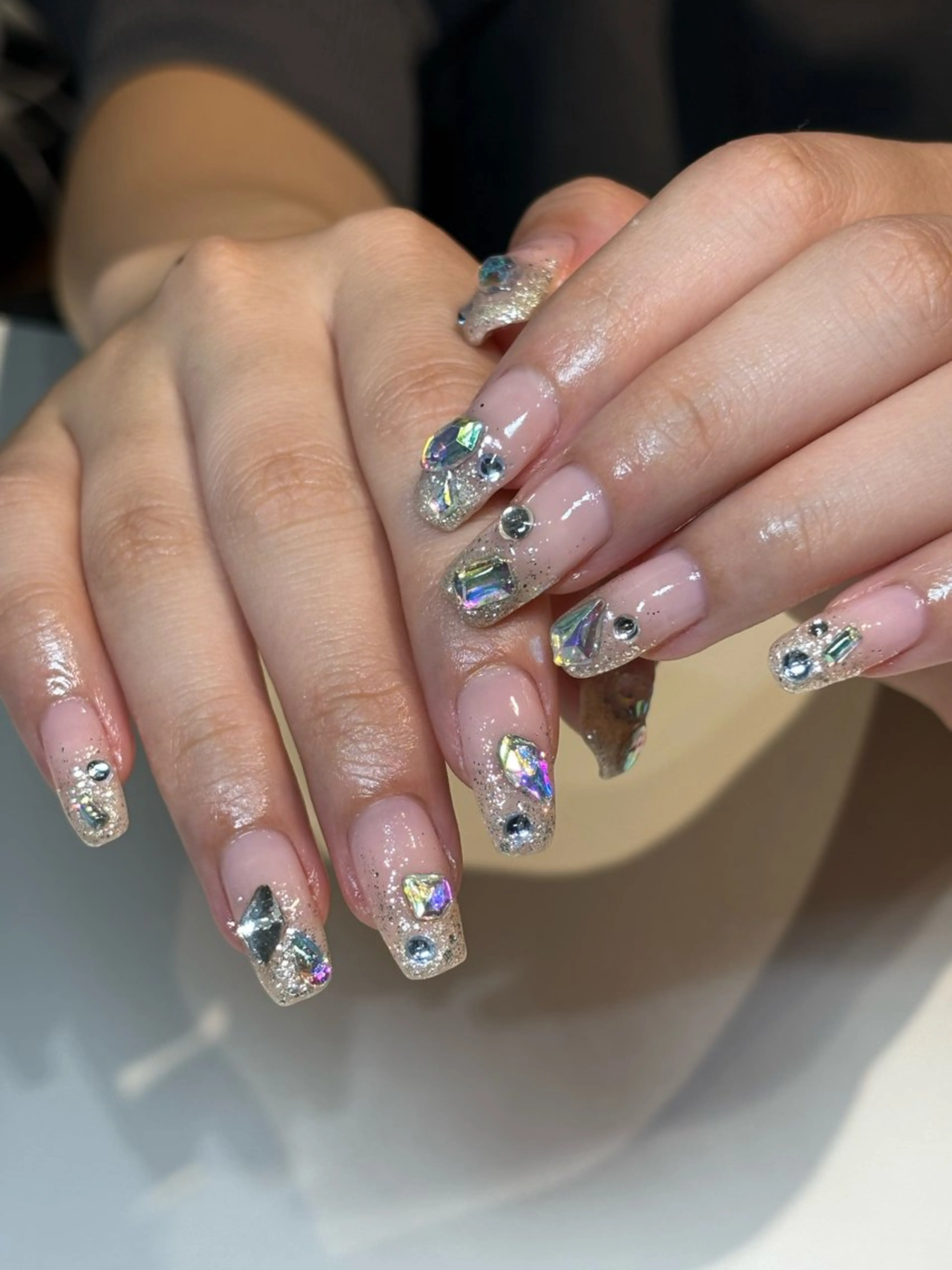 ネイル フットネイル フレンチネイル ジェルネイル グラデーション マグネットネイル ハンドネイル ヘアー.ネイル二刀流 misa🫧のヘアスタイル