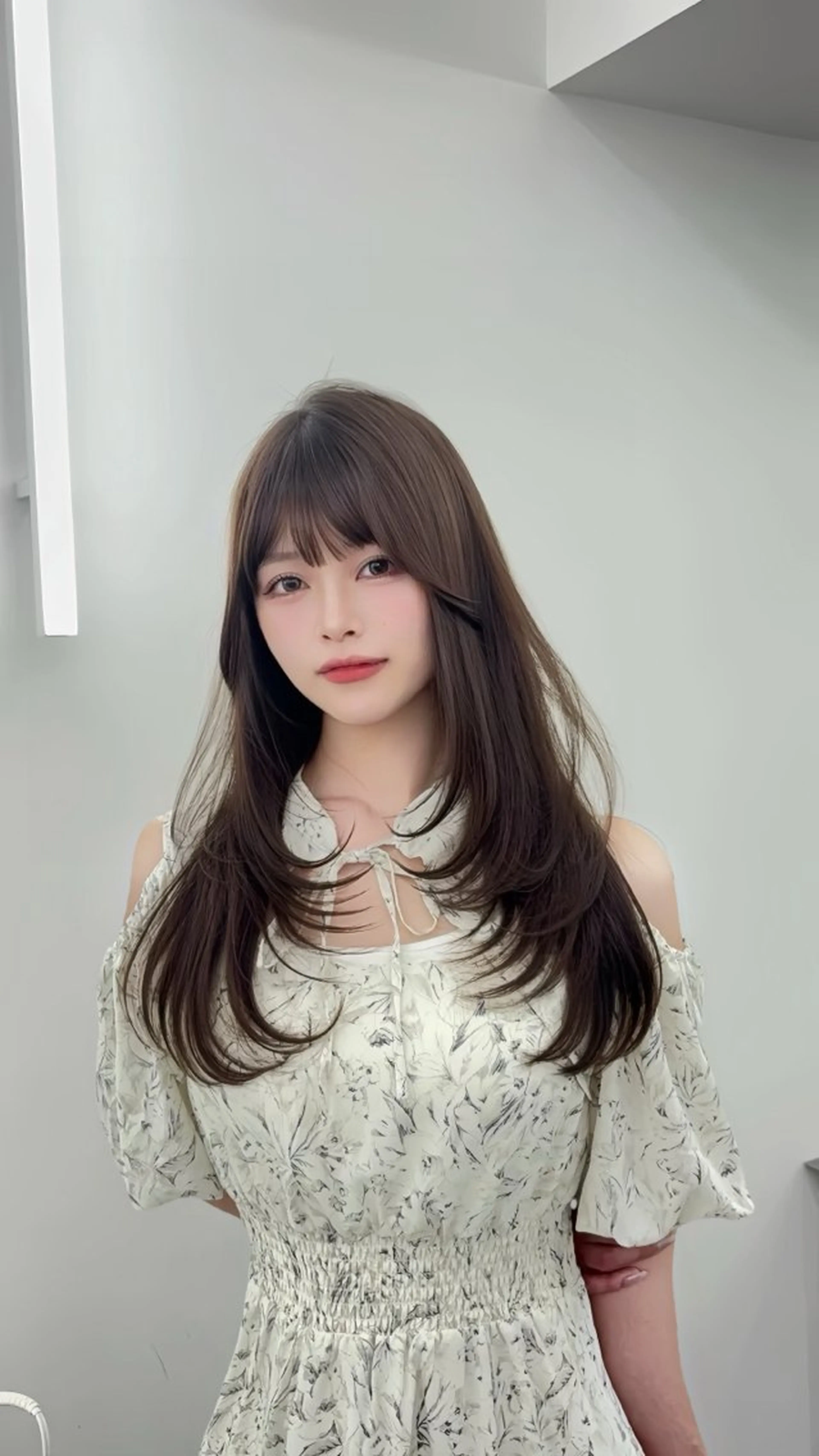 ロング カラー 小顔カット カット ヘアカラー トリートメント 韓国ヘア/レイヤー/ 顔まわり足立遥奈のヘアスタイル