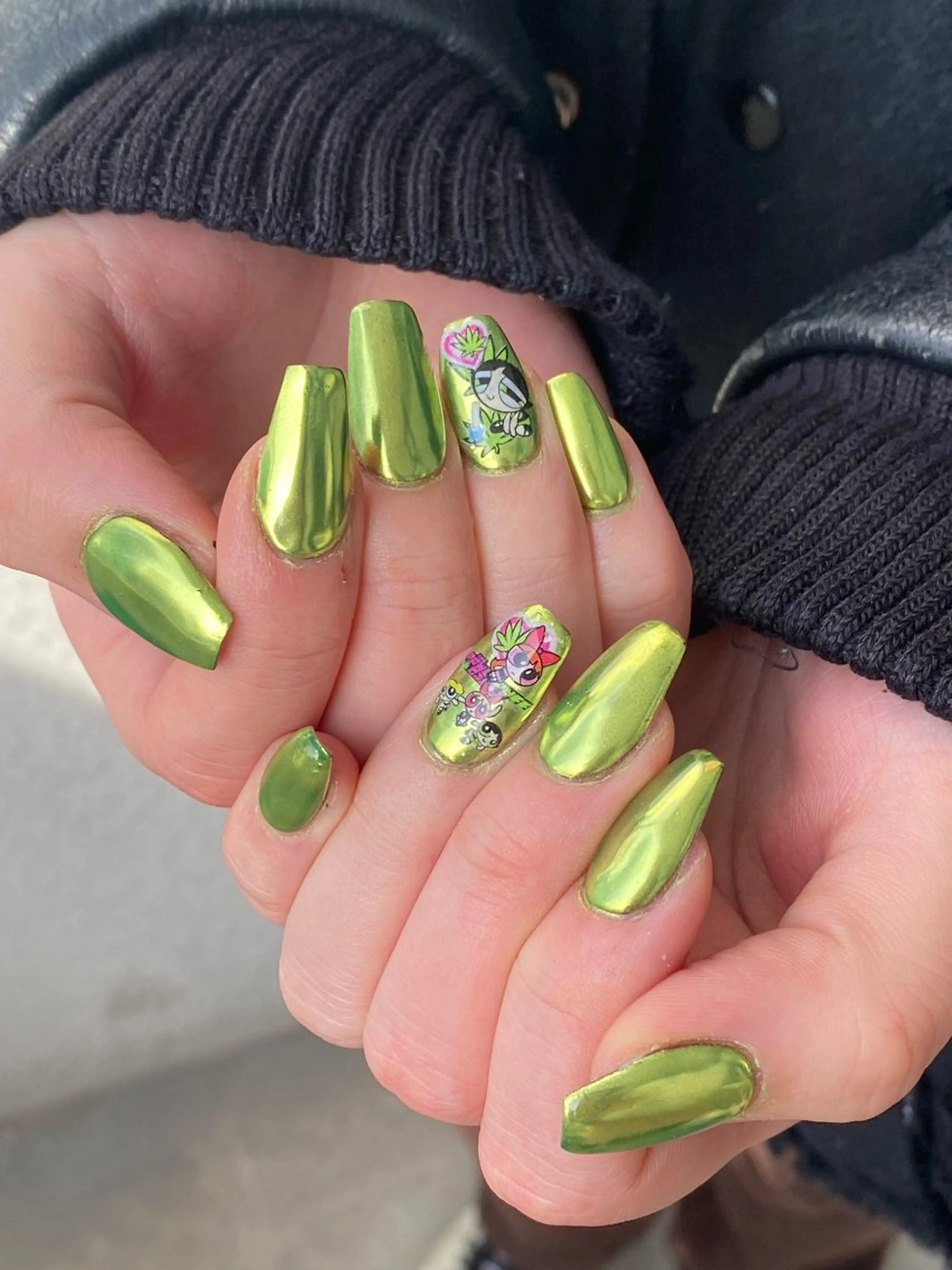 ネイル ミラーネイル chiya nails所属・chiya nailsのネイルデザイン