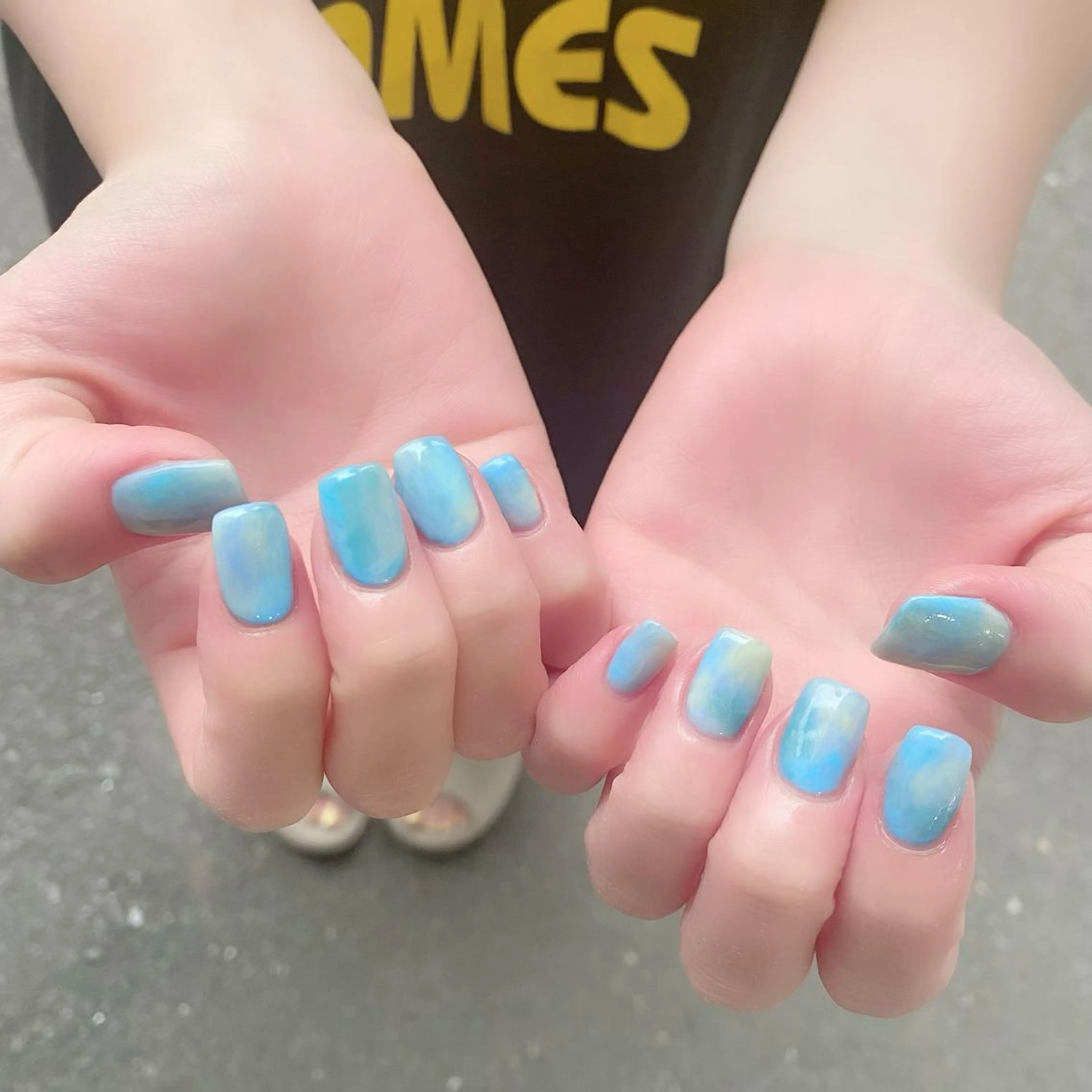 ミディアム カラー パーマ ヘアアレンジ メンズ キッズ ネイル マツエク・マツパ アイブロウ ブルーカラー ブルー 大理石ネイル(マーブル) スカルプネイル スクエアネイル ハンドネイル Salon Ｋのネイルデザイン