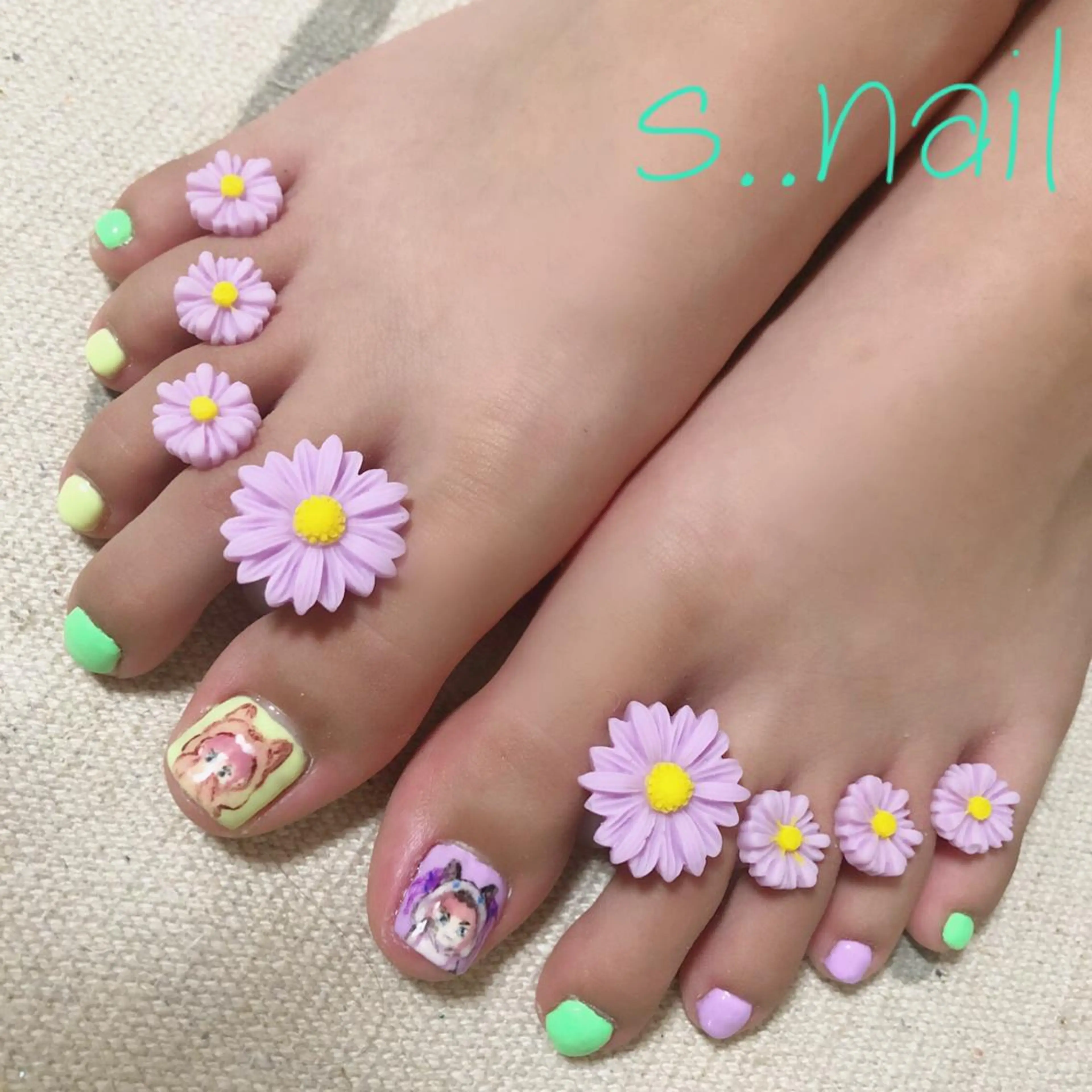 ネイル アートネイル ハンドネイル フットネイル s..nail / MORITAのネイルデザイン