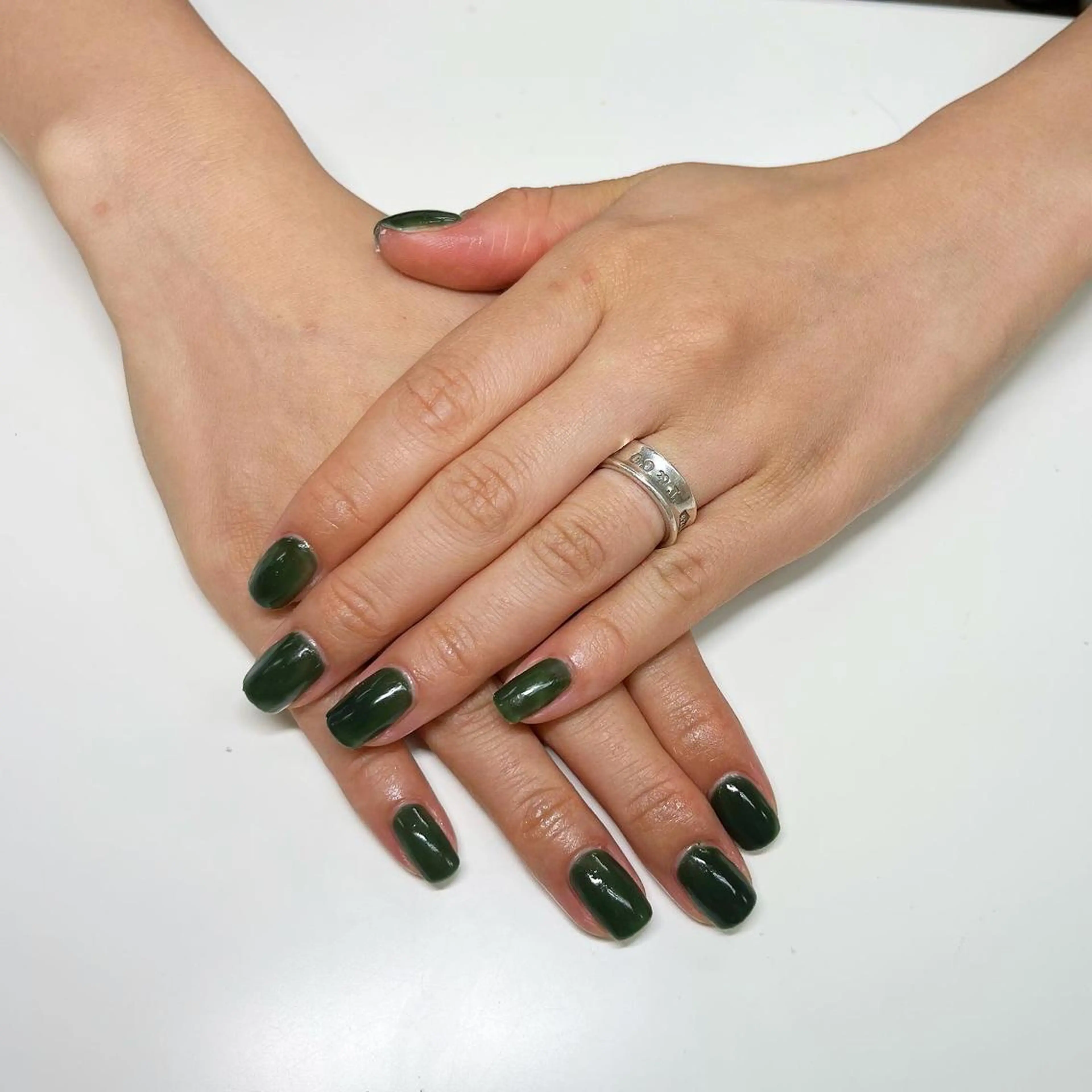 ネイル ワンカラーネイル 🫧ナオ🫧 /韓国 ヘア/ マンツーマンのヘアスタイル