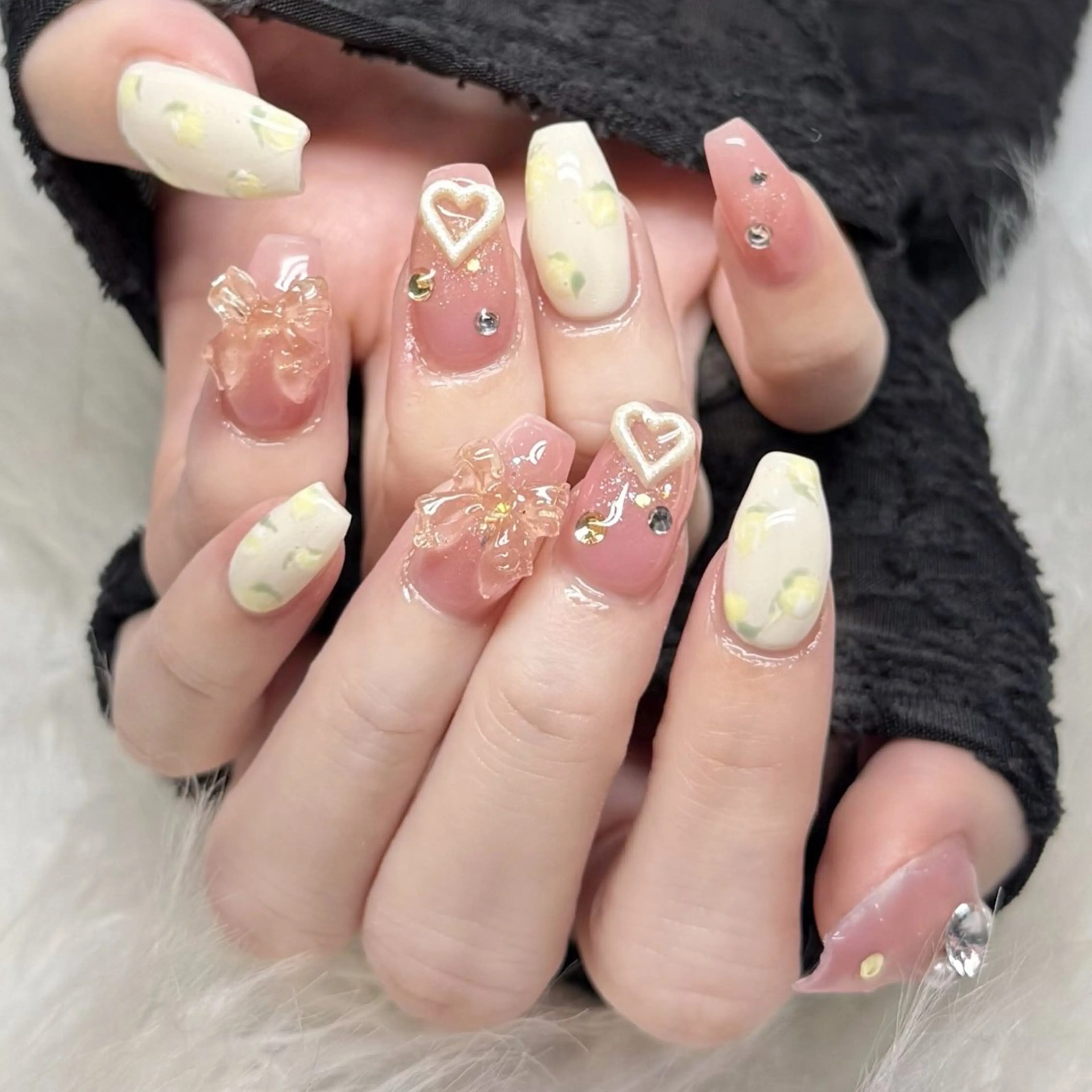 ネイル ハンドネイル 🍁nail. kaede🍁のネイルデザイン