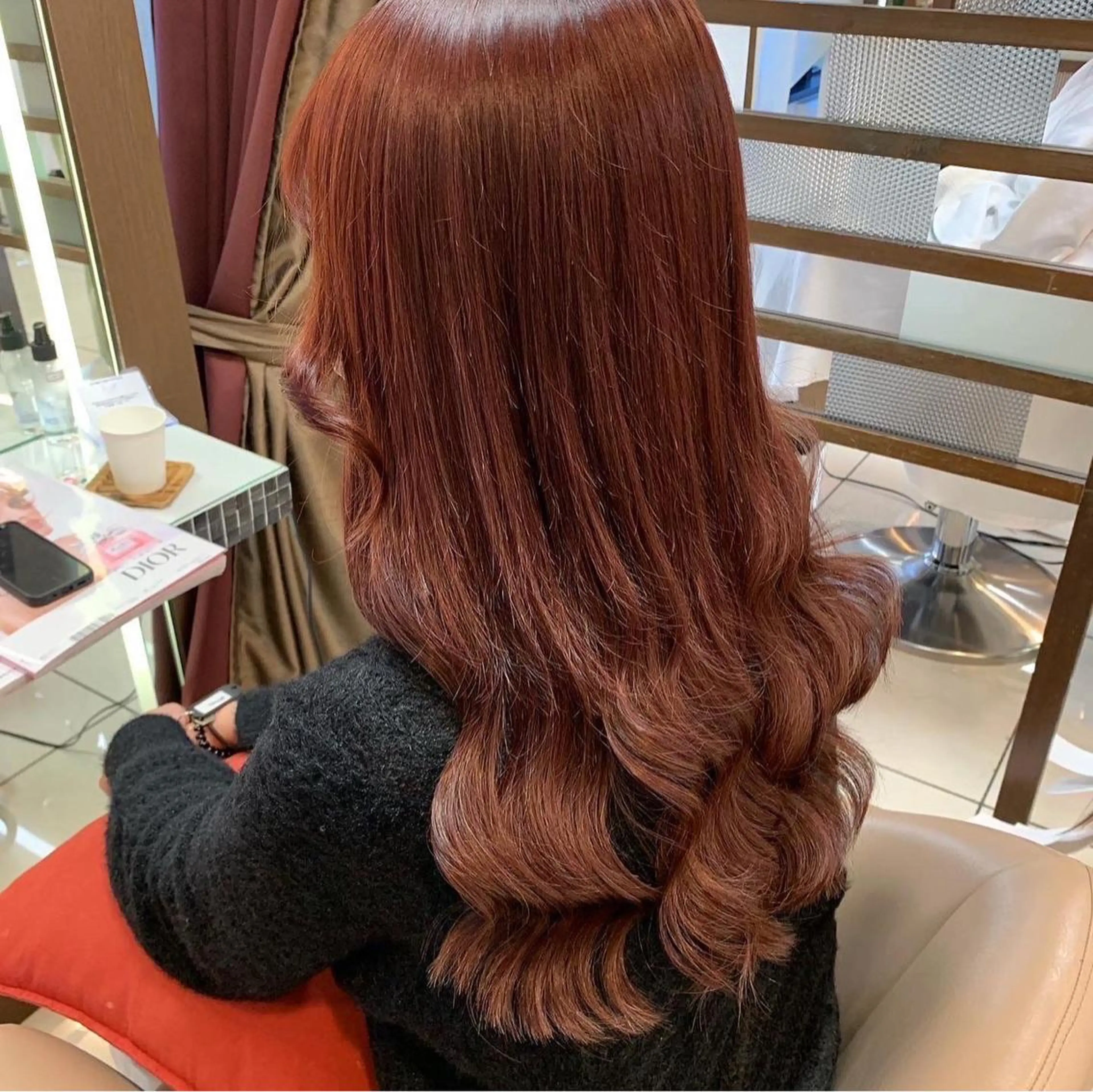 ロング カラー 羽エクステ/シール エクステ/横浜駅5分のヘアスタイル