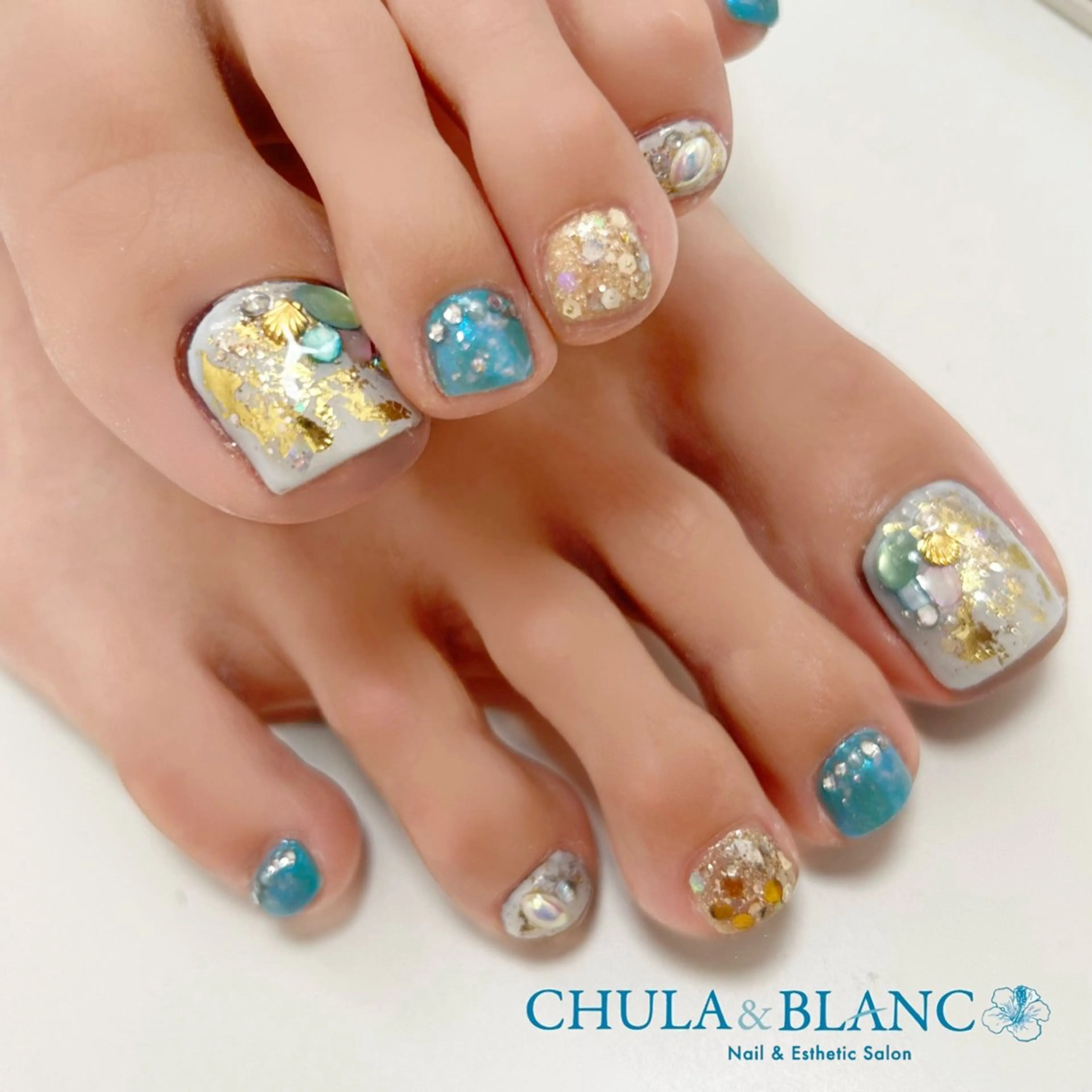 ネイル CHULA& BLANCのネイルデザイン