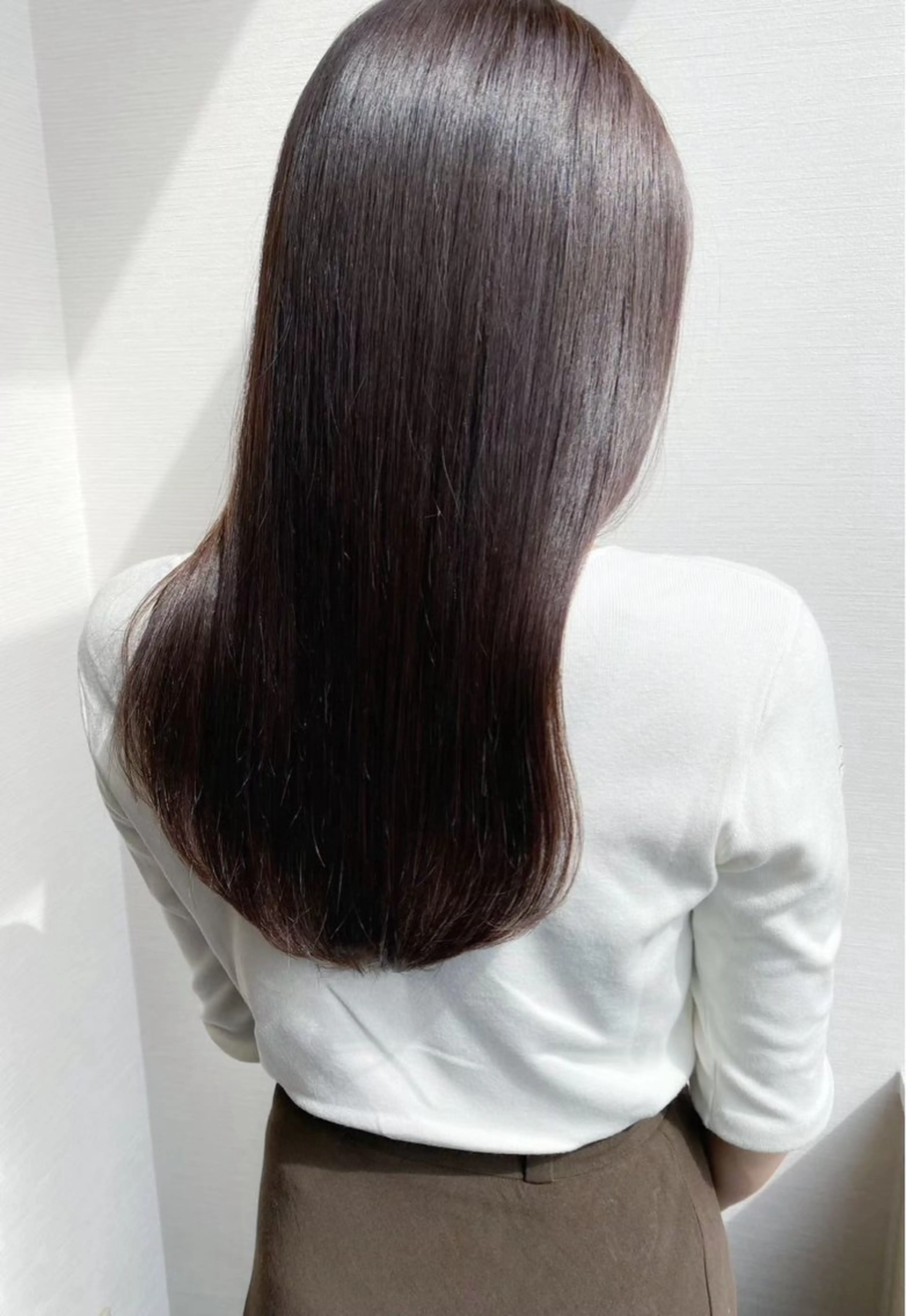 ロング カラー カット ヘアカラー トリートメント 小川 裕太のヘアスタイル