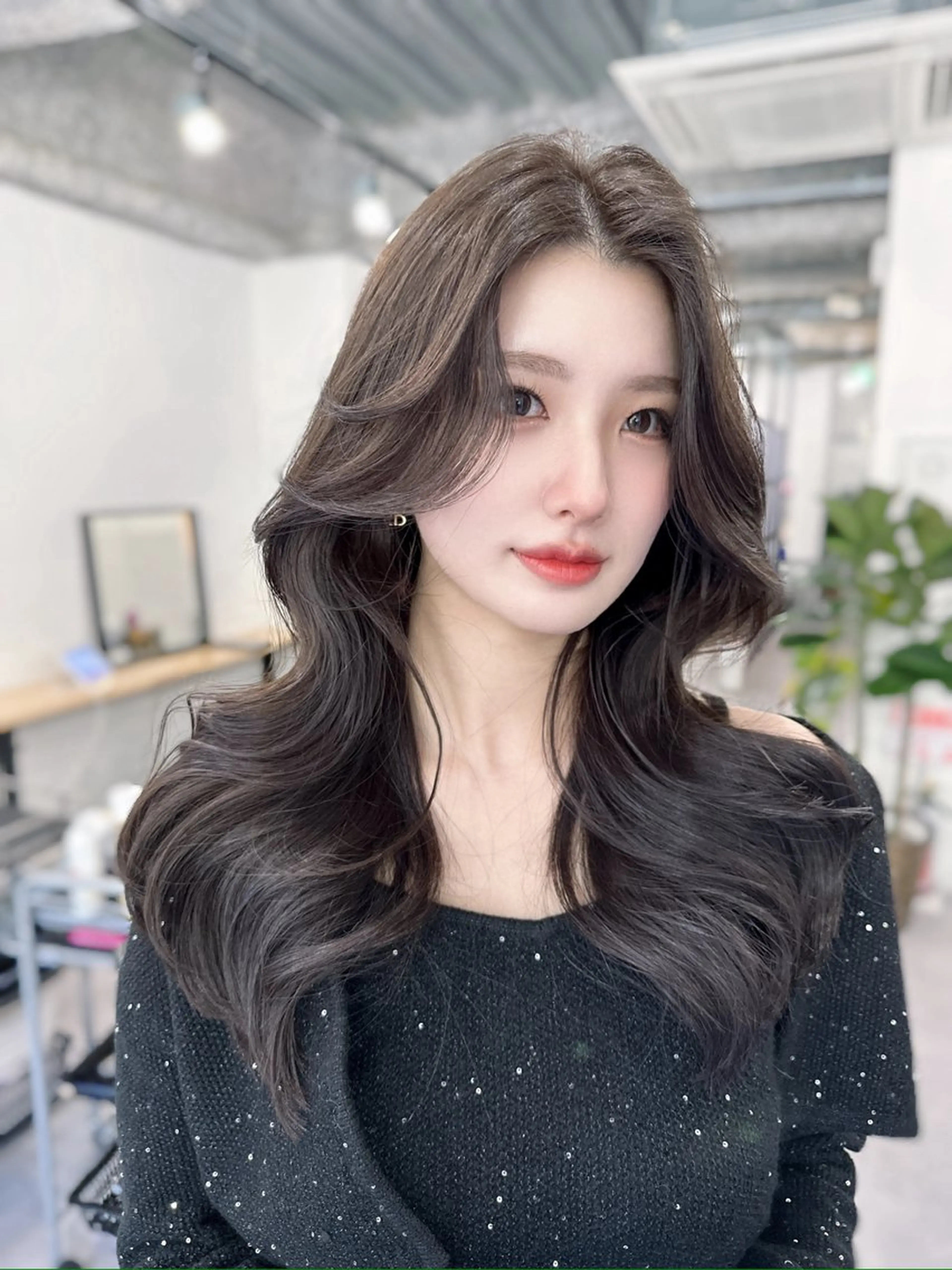 ロング 韓国風ヘア kiti Sakaeのヘアスタイル