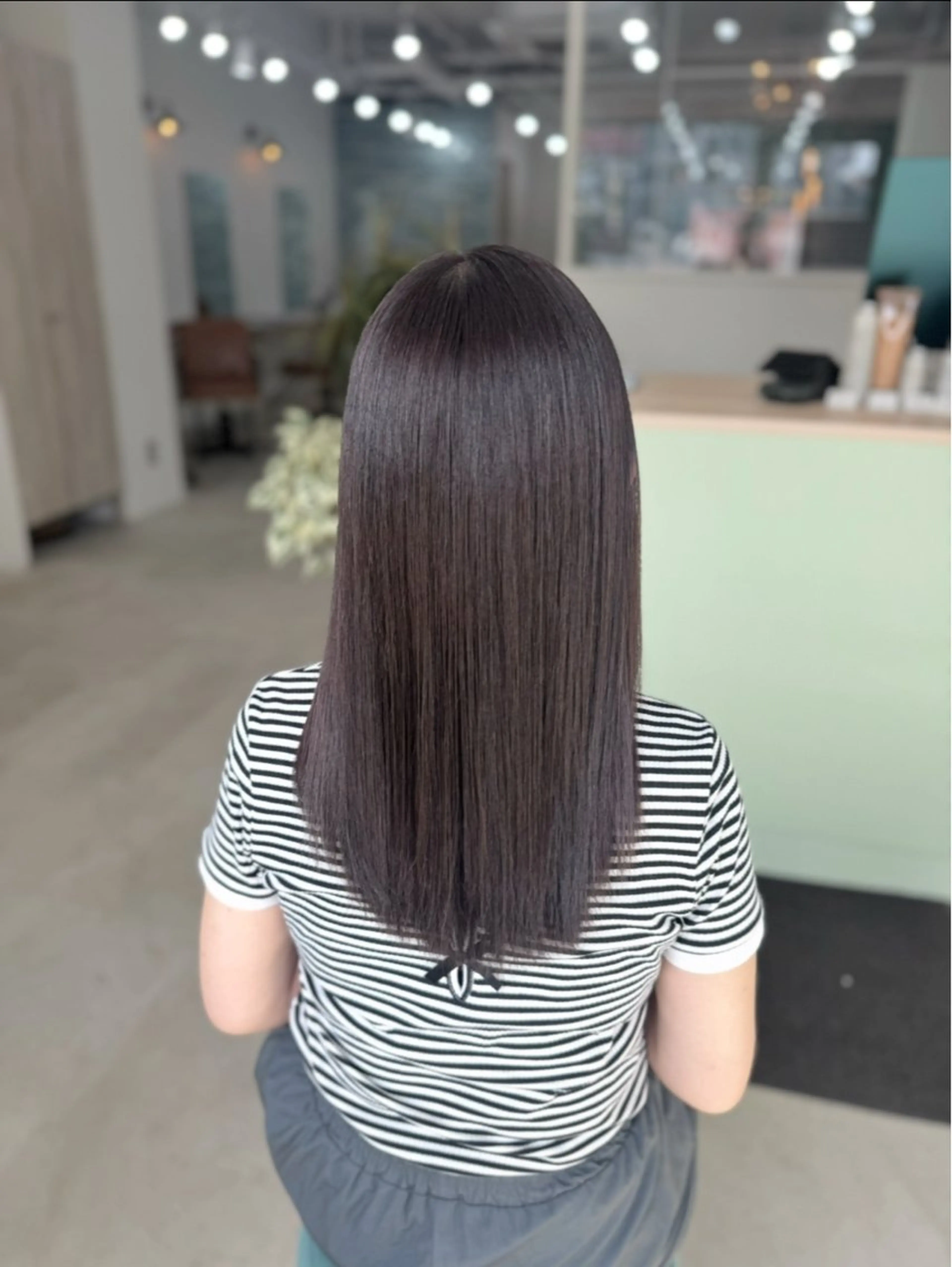 ミディアム カラー Angelica Hinaのヘアスタイル