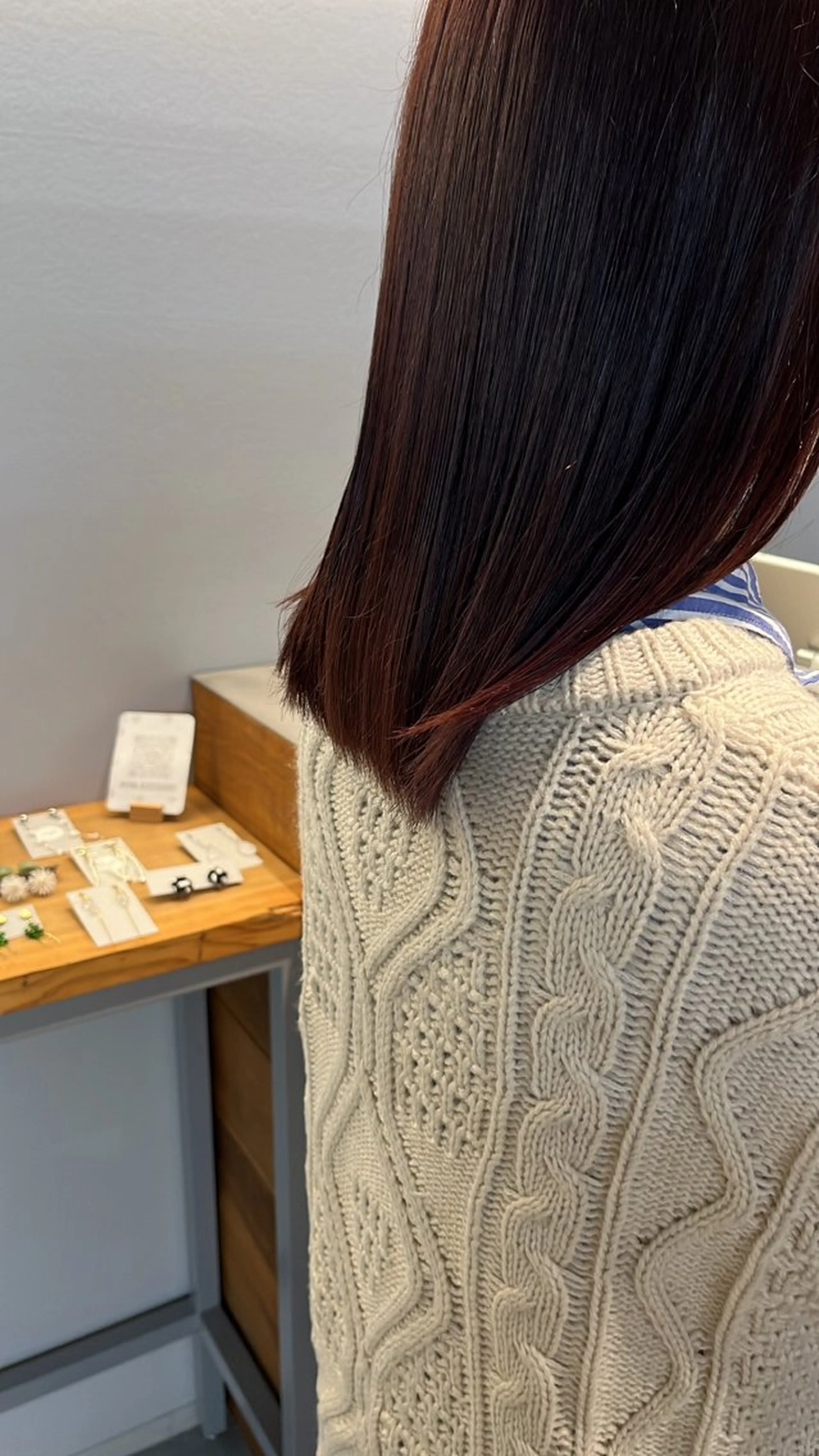 ミディアム 石黒 良華のヘアスタイル