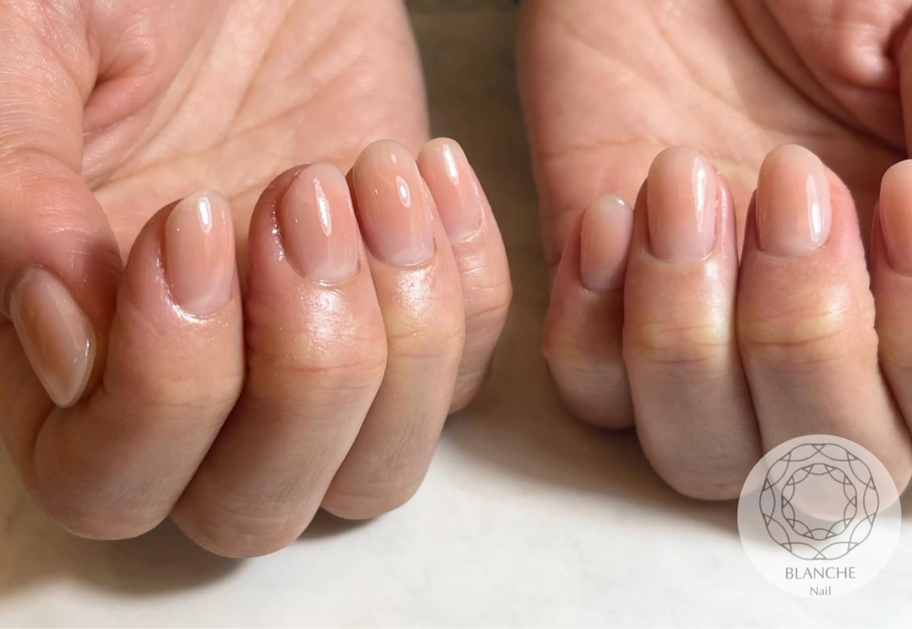 ネイル BLANCHE Nailのネイルデザイン