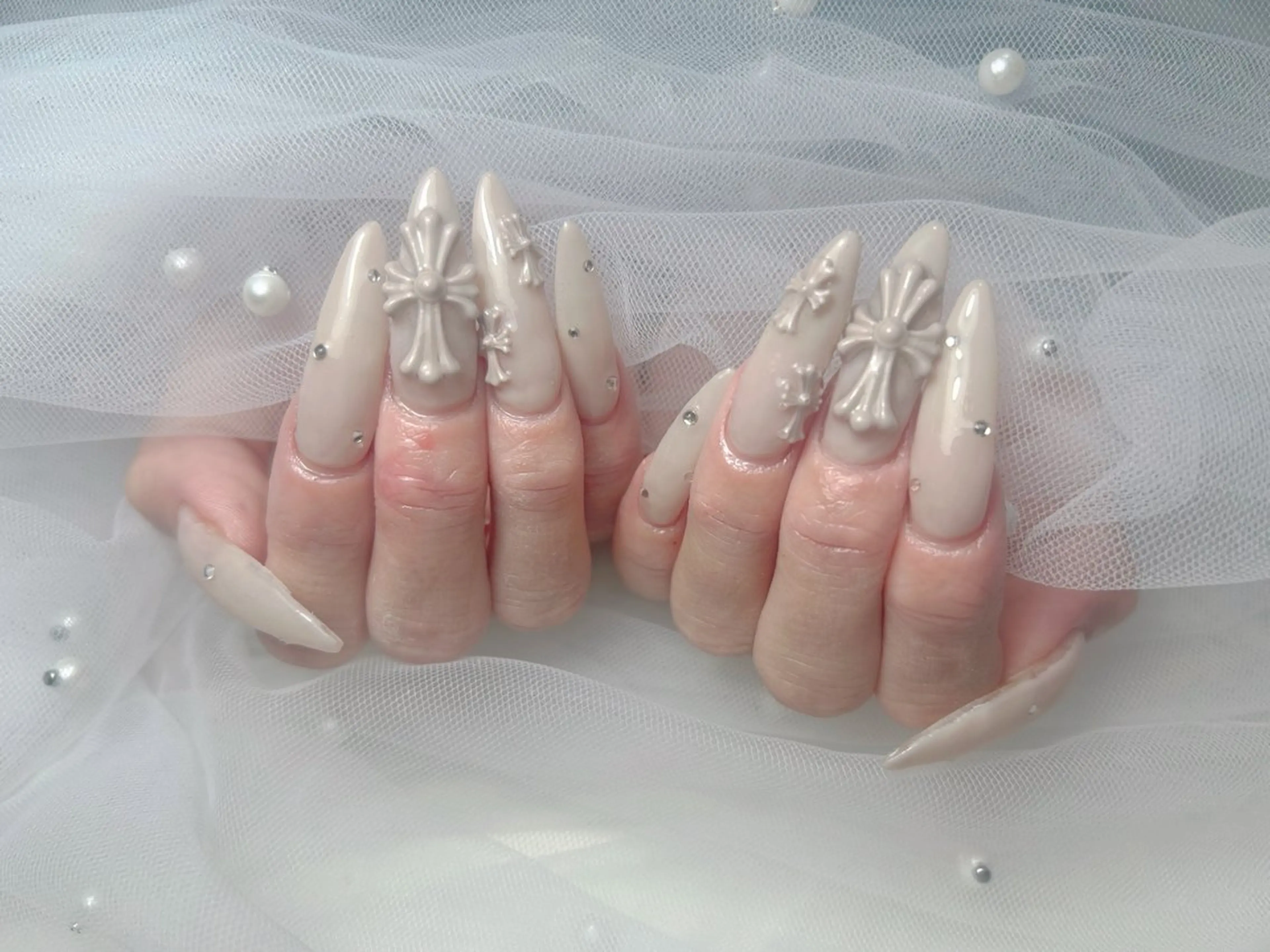 ネイル ジェルネイル リボン スカルプネイル ワンホンネイル ハンドネイル Piacere所属・Piacere 絵美のネイルデザイン