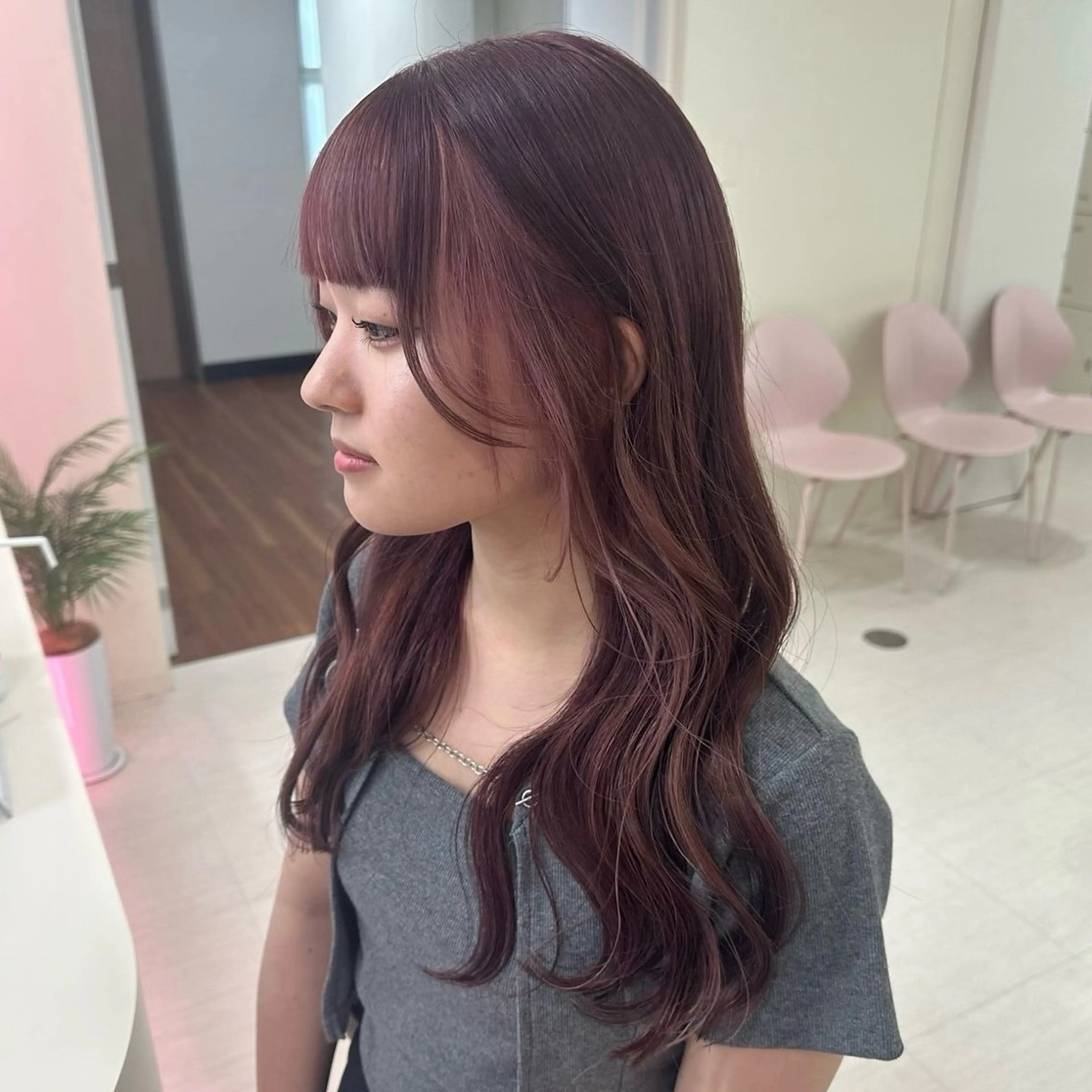 ロング ️🫧 AINE 🫧ハイトーンカラーのヘアスタイル