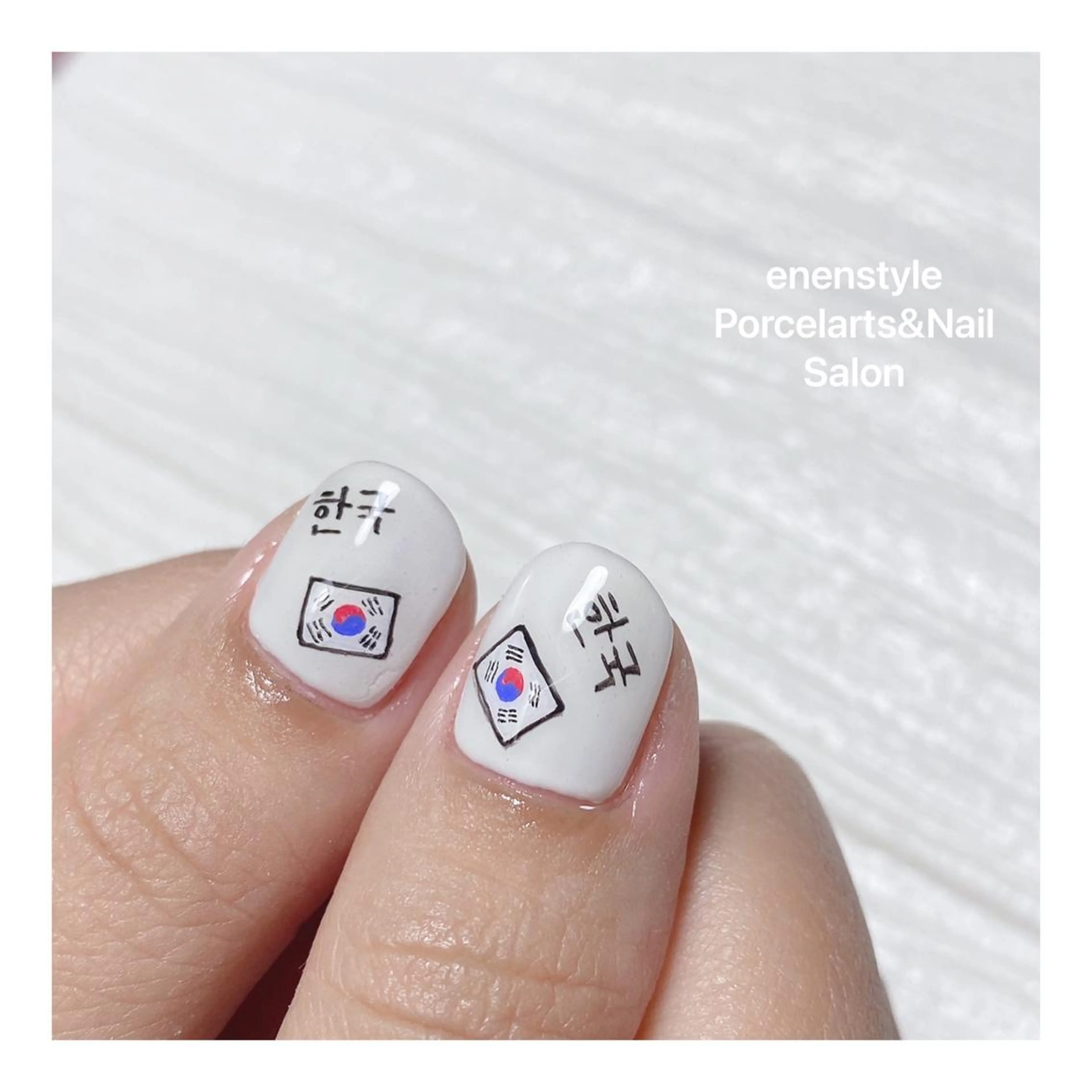 ショート ネイル ハンドネイル 👑enen style👑のネイルデザイン