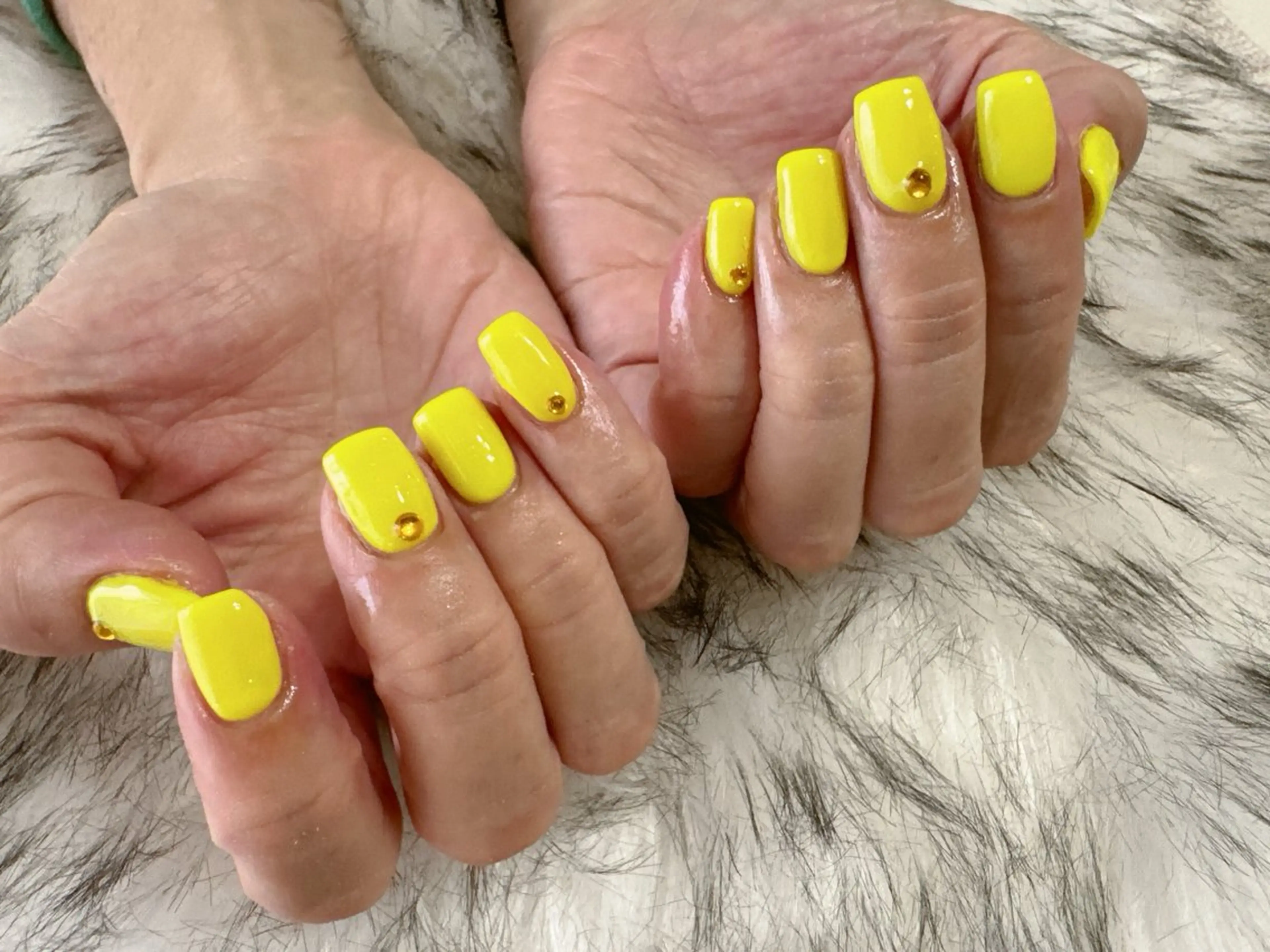 ネイル オーロラネイル フットネイル フレンチネイル ジェルネイル マグネットネイル ハンドネイル kikinail 溝の口のネイルデザイン