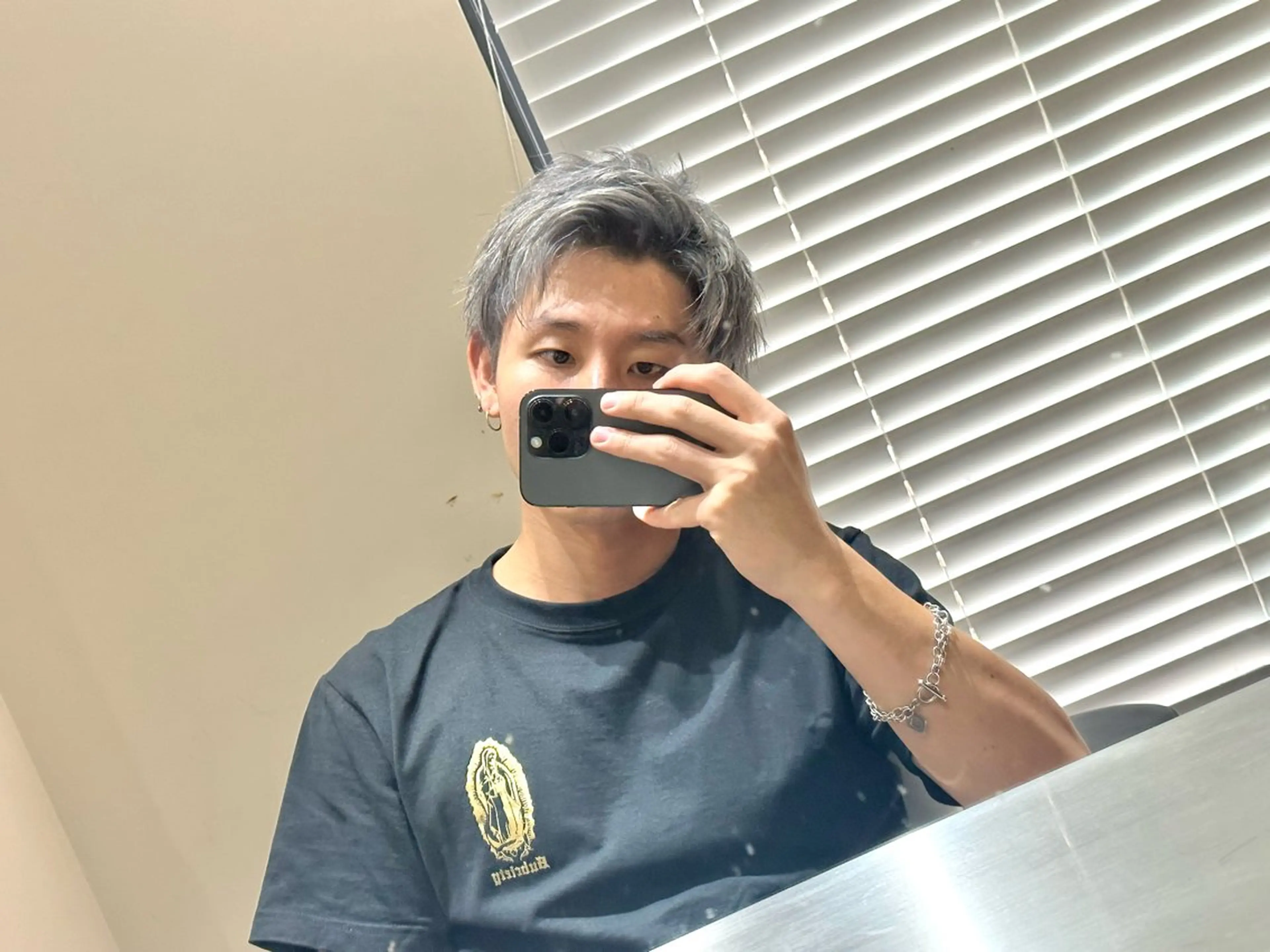 カラー メンズ アップバング マッシュ メンズパーマ メンズツイストパーマ 刈り上げ 心斎橋本町メンズ 美容師ユースケのヘアスタイル