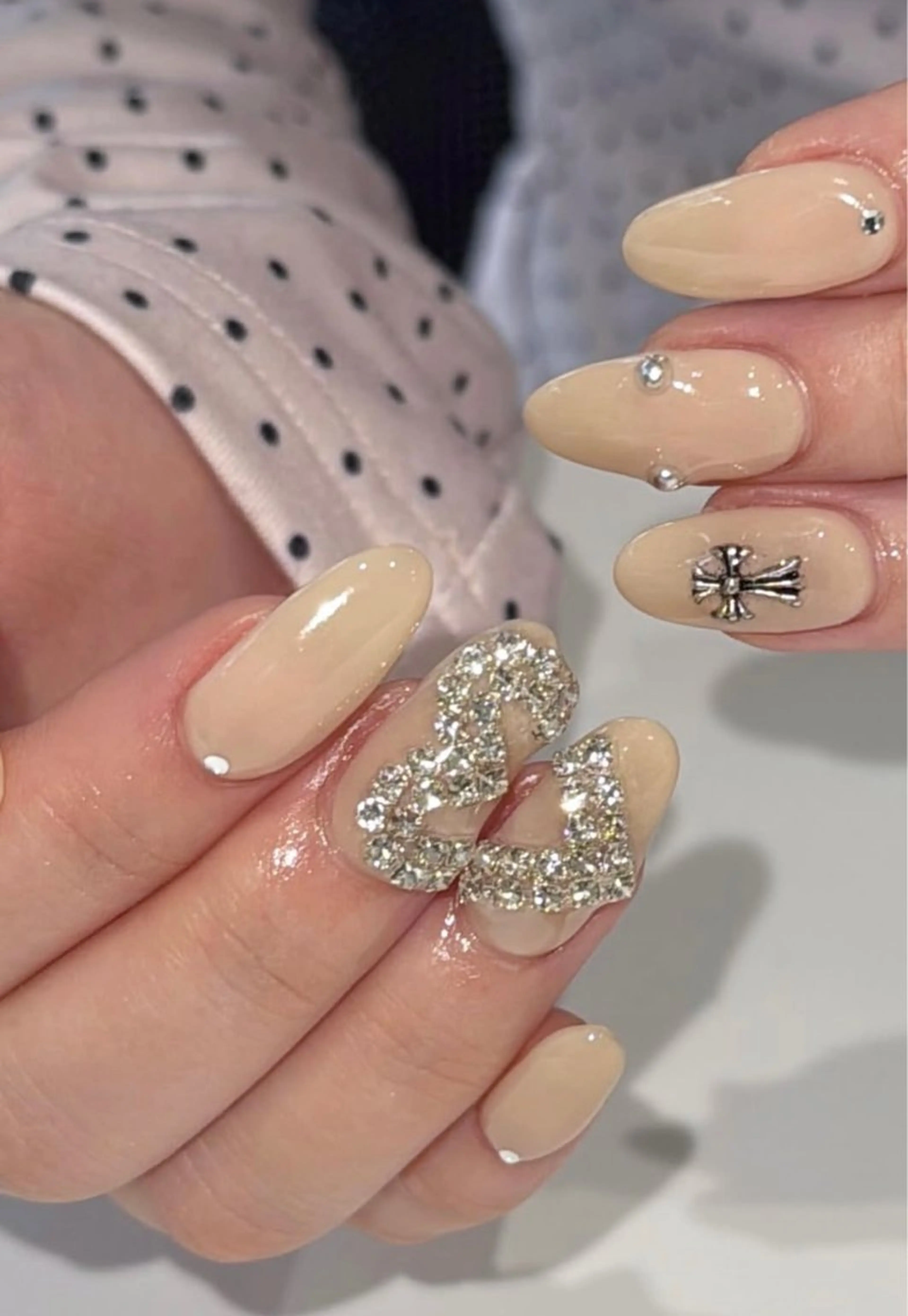 ネイル ハンドネイル NiJi Nailsのネイルデザイン