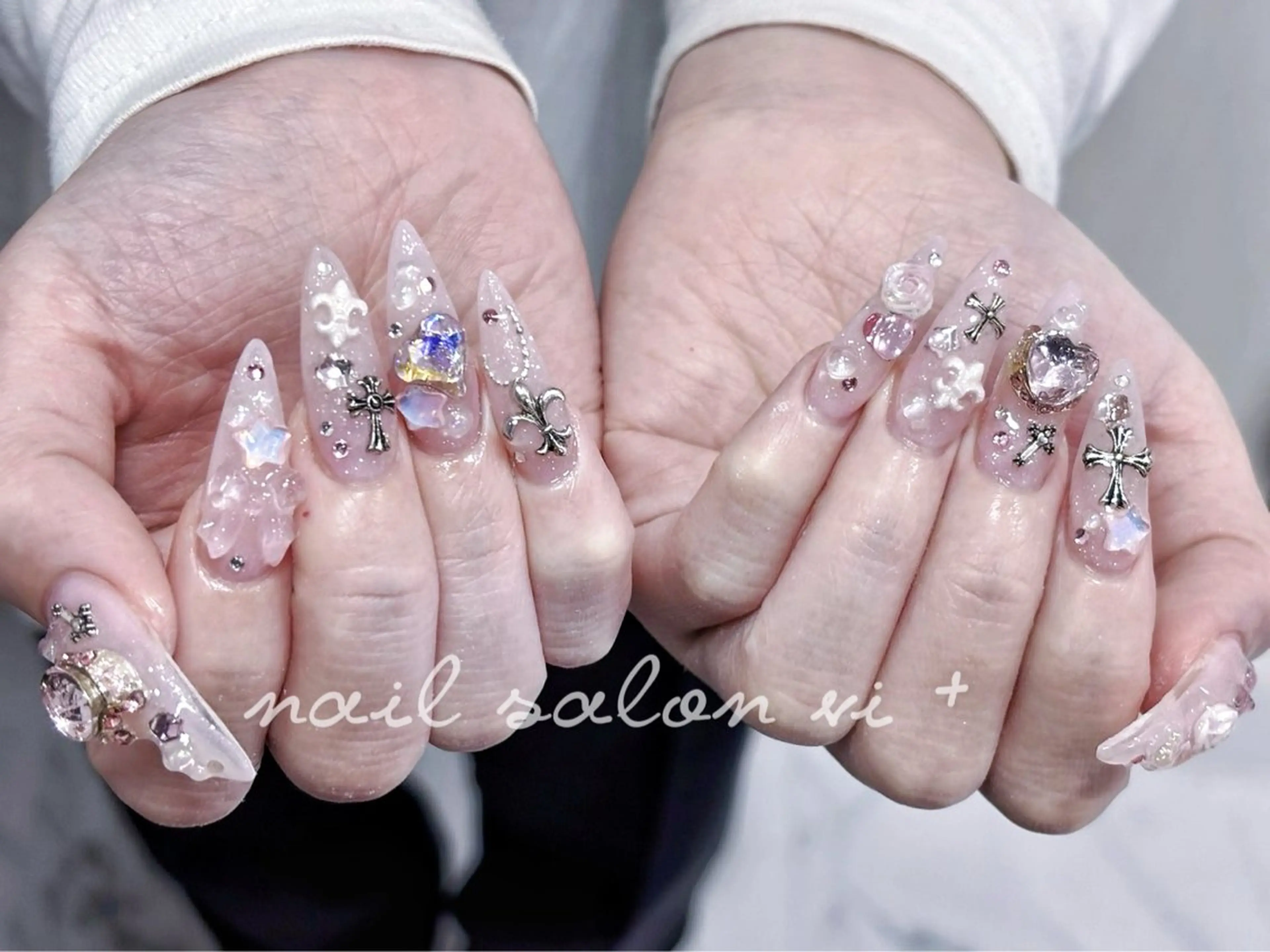 ネイル ハンドネイル ✨Nailsalon Vi+✨のネイルデザイン
