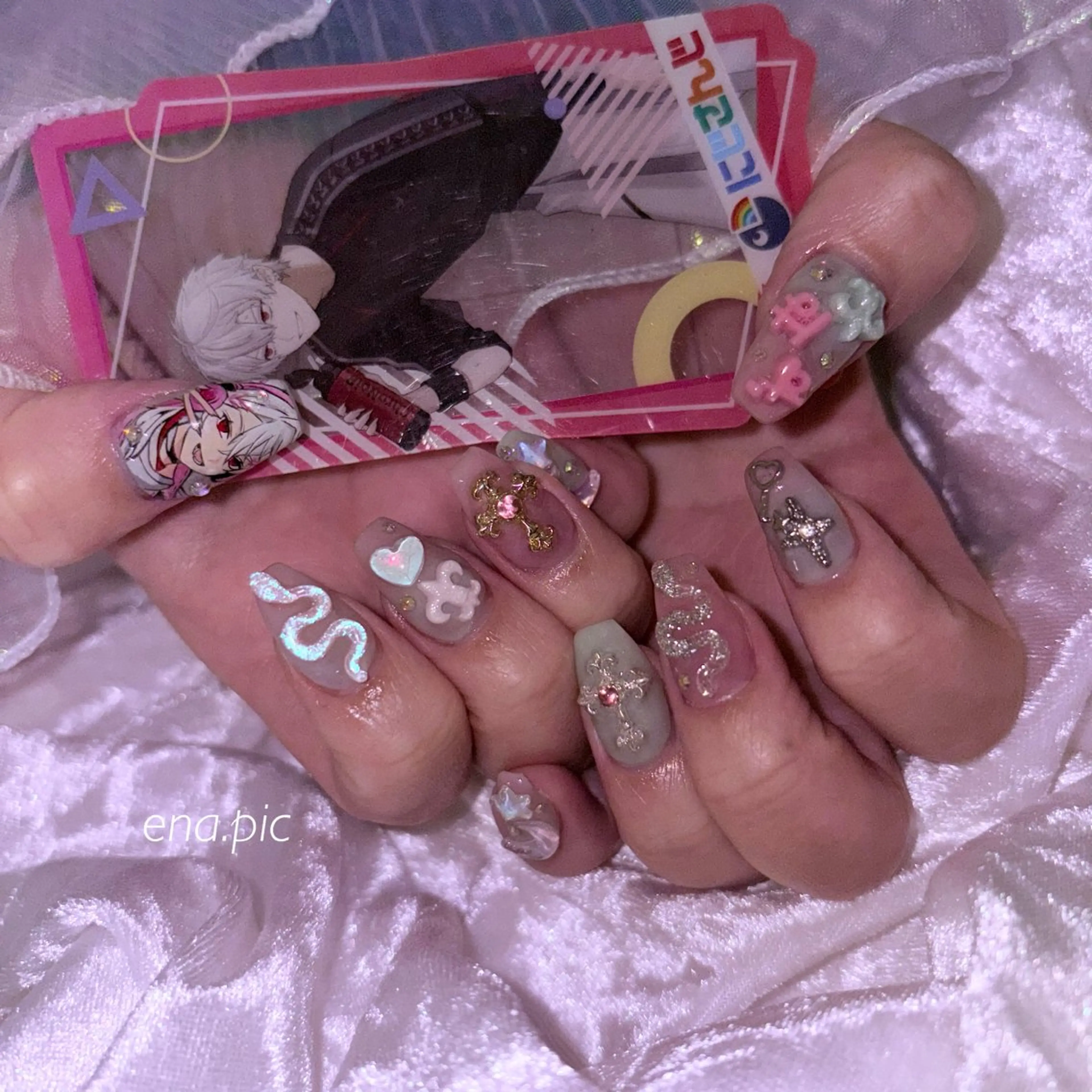 ネイル toyvenail 🖤enaのネイルデザイン