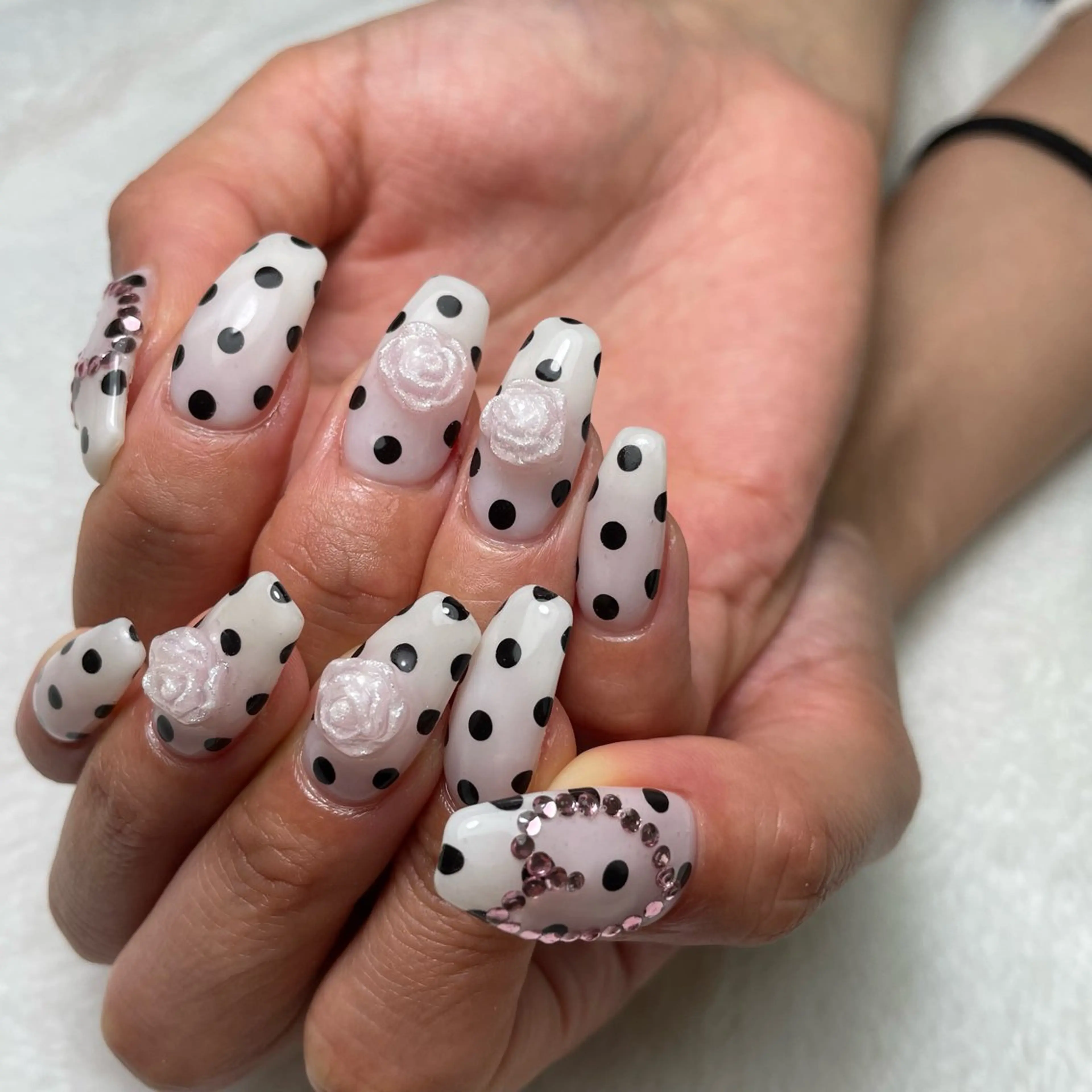 ネイル ドット kipinail 川﨑えりかのネイルデザイン