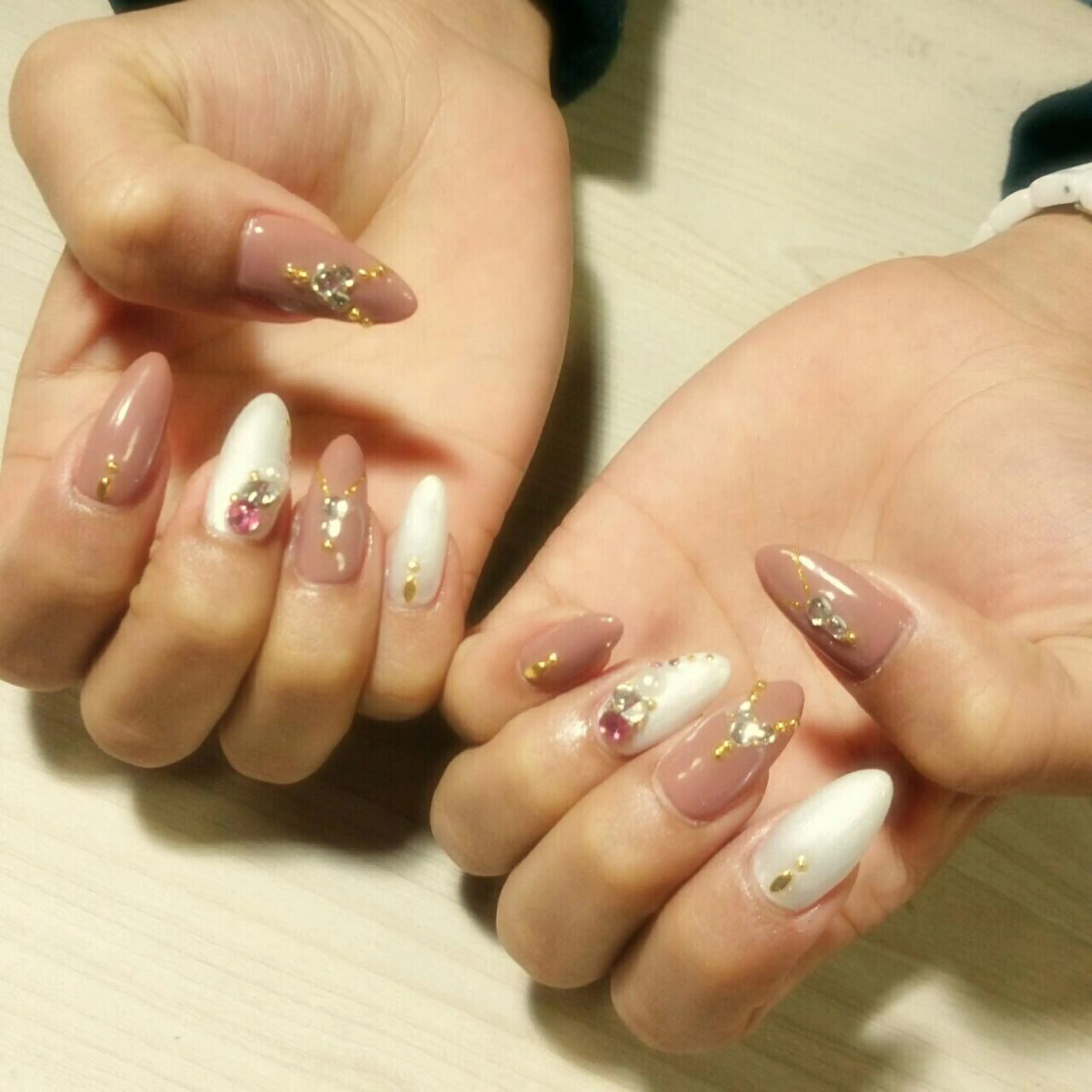 ネイル 安藤 Charlotteのネイルデザイン