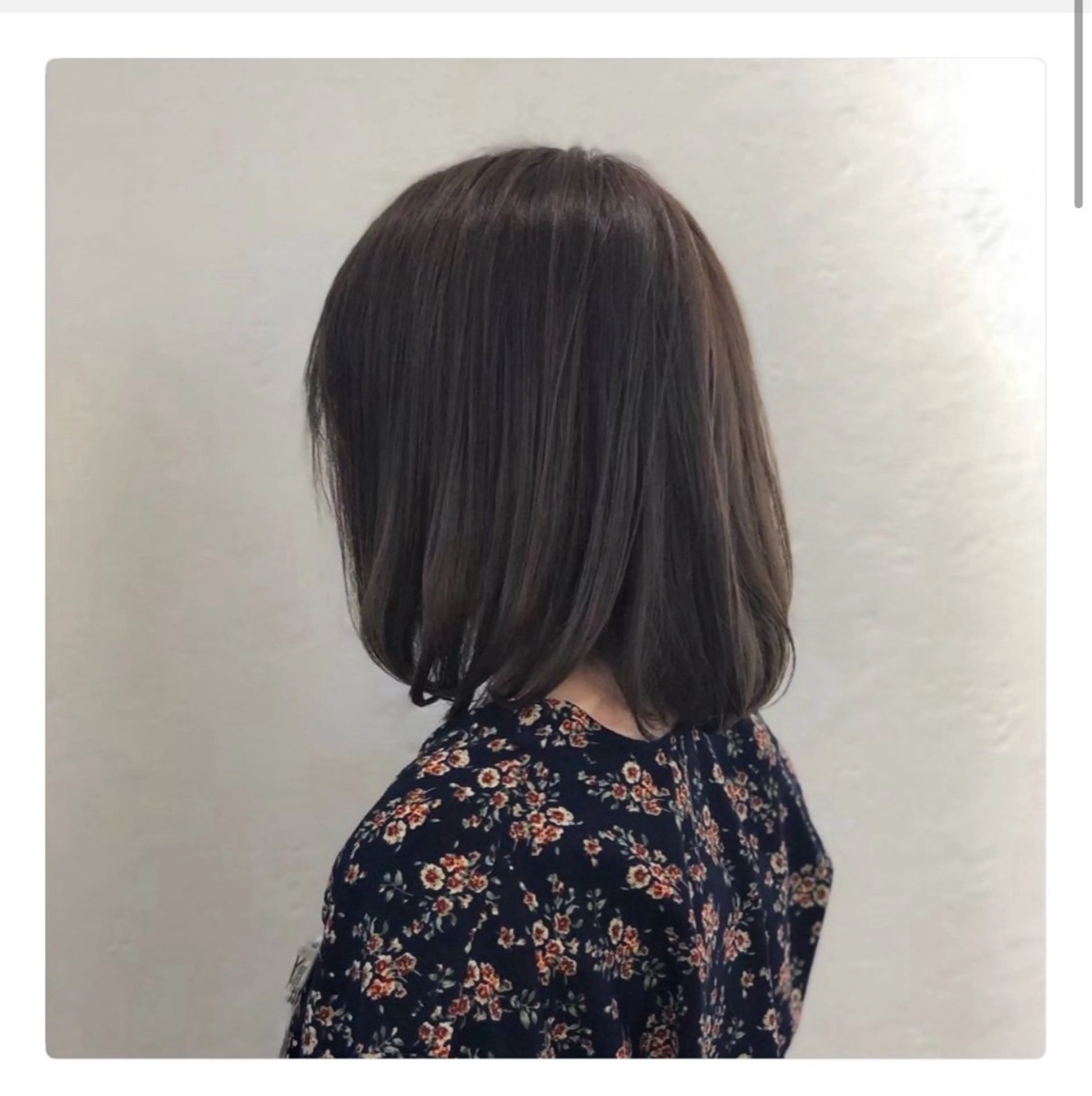 ミディアム カラー 村田 雛乃のヘアスタイル