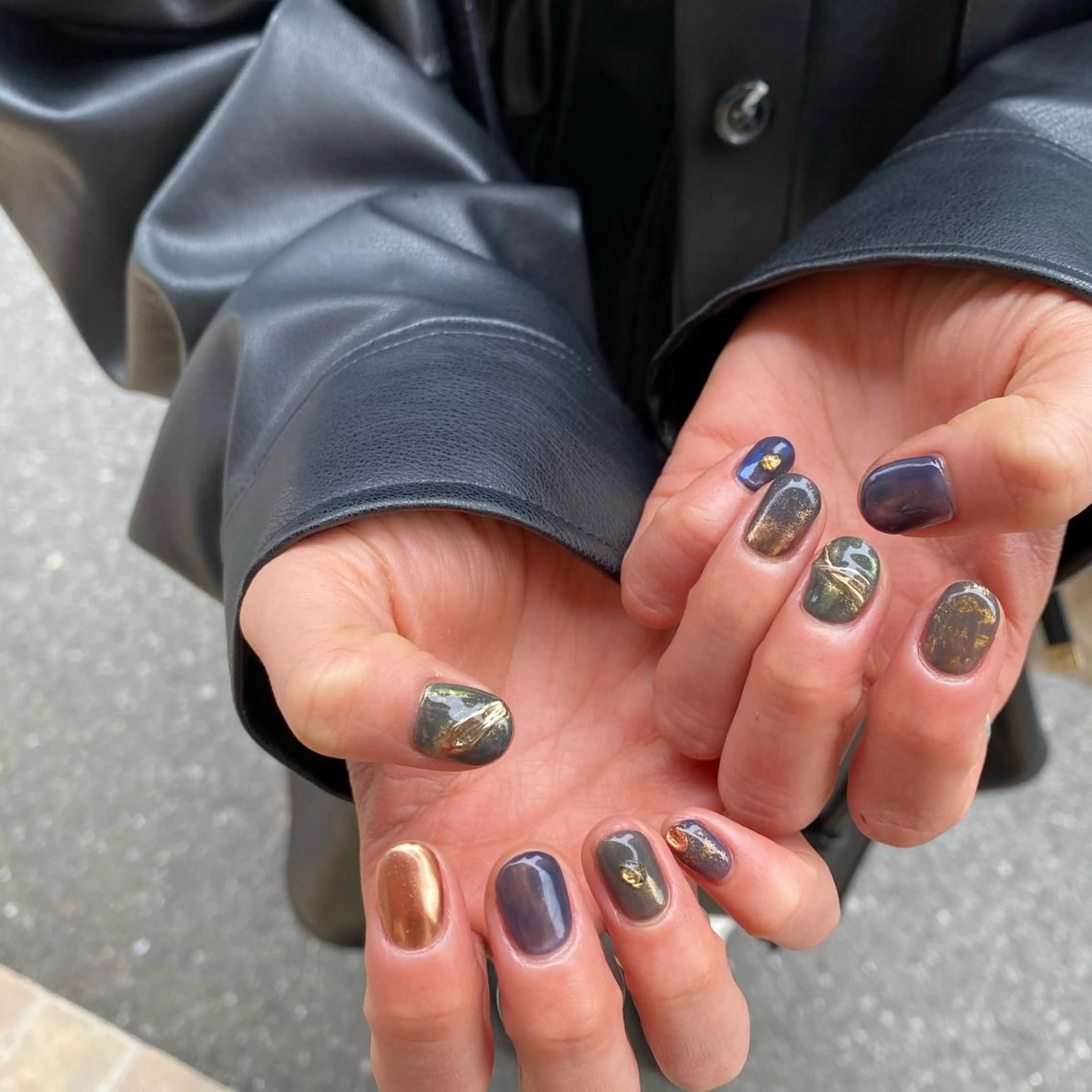 ネイル ハンドネイル Trico Antique所属・岩本 杏のネイルデザイン