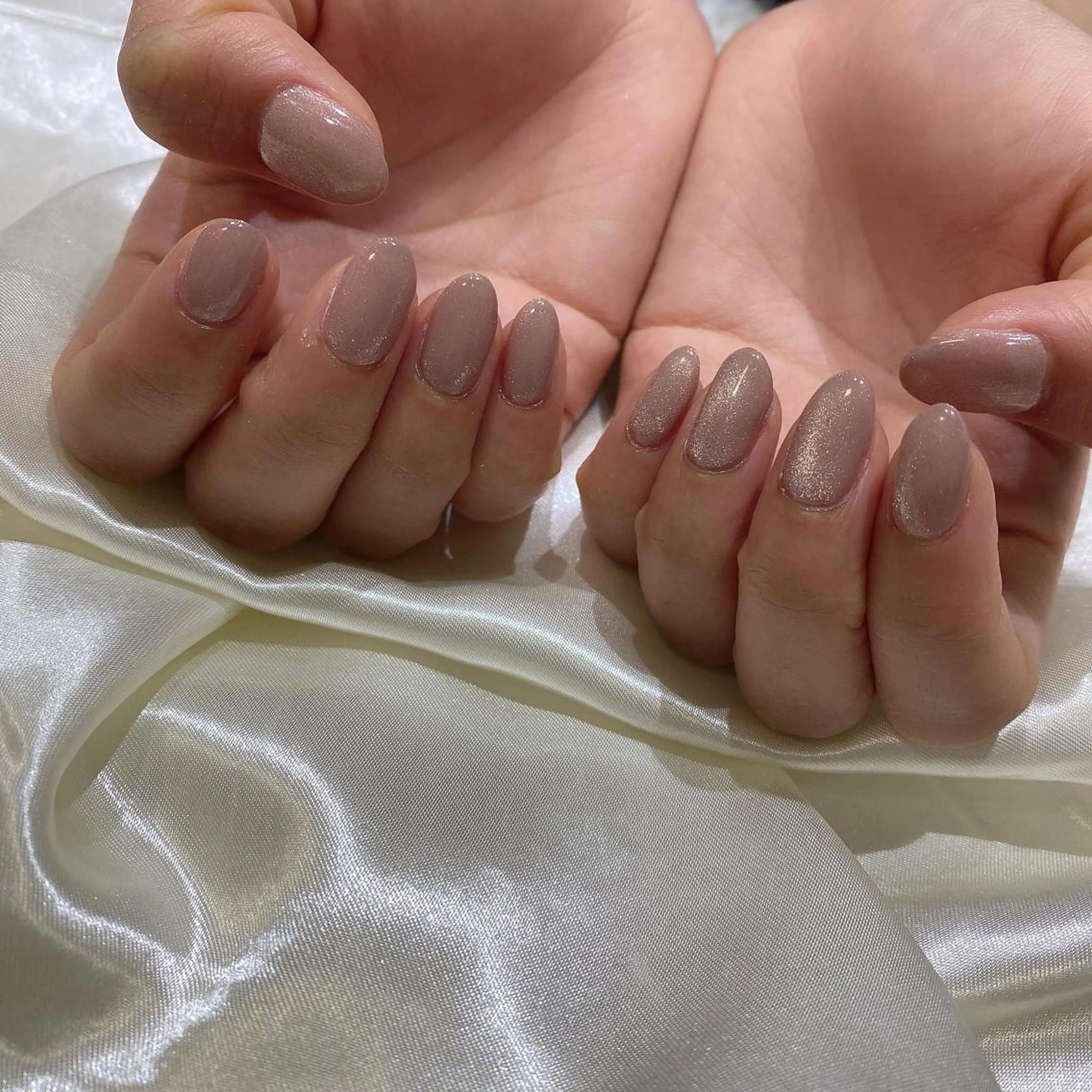 ネイル ハンドネイル 西岡 杏のネイルデザイン