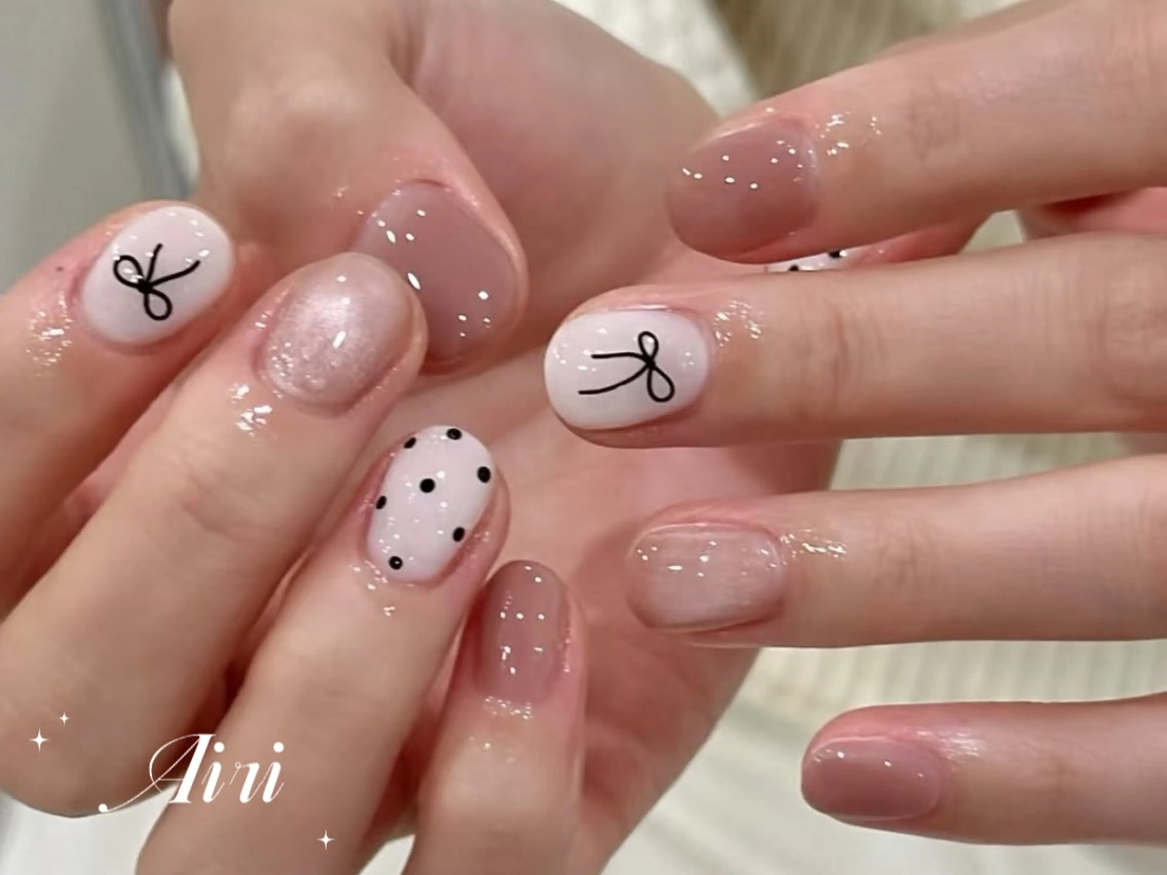 ネイル 桜ネイル フットネイル ジェルネイル 韓国ネイル ラメ(グリッター) ハンドネイル ネイルサロンAiri 長さ出し·シンプルのネイルデザイン