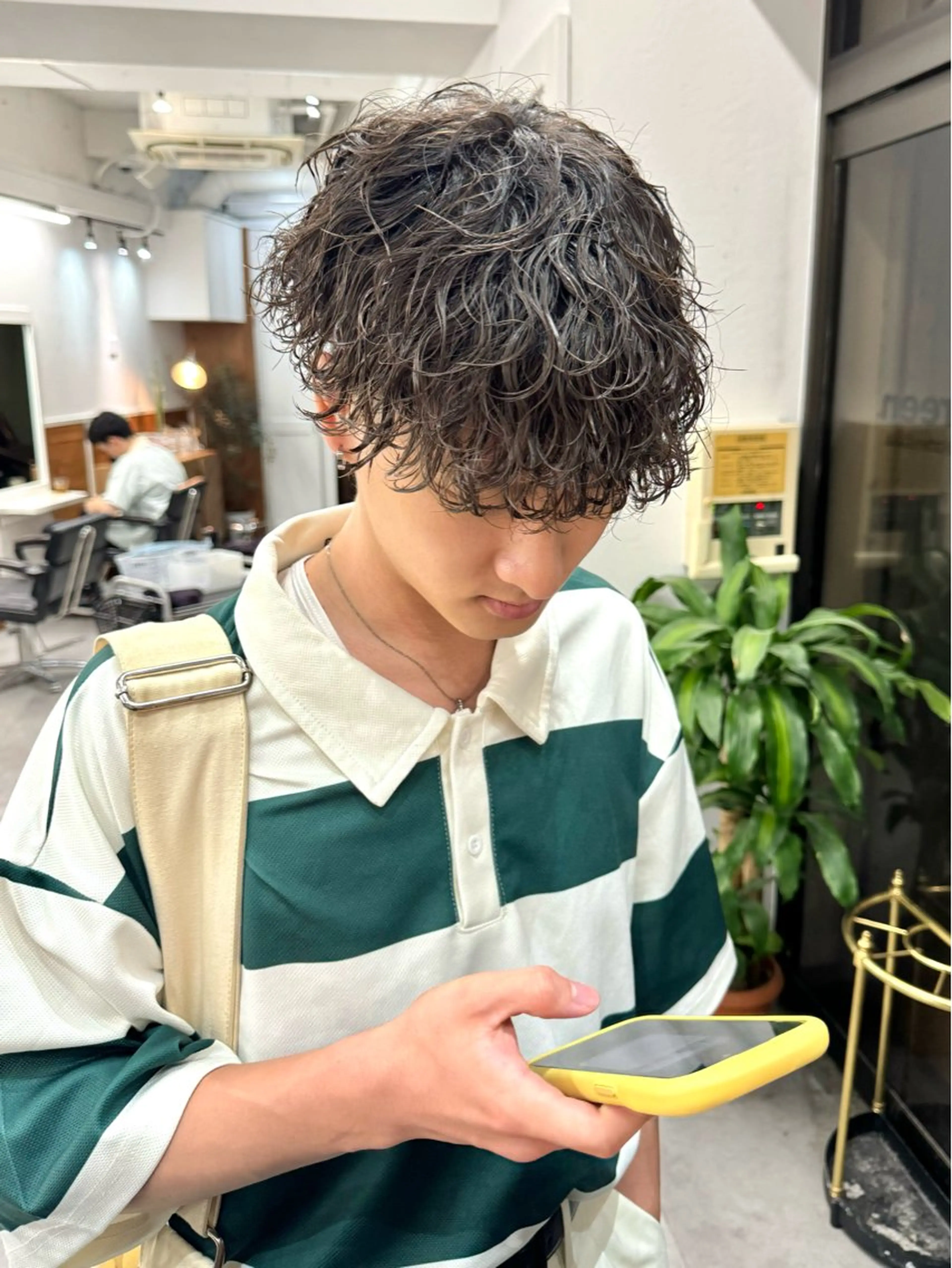 パーマ メンズ メンズパーマ 波巻きパーマ カット パーマ トリートメント シャドウパーマ/ 波巻パーマYu-Kiのヘアスタイル