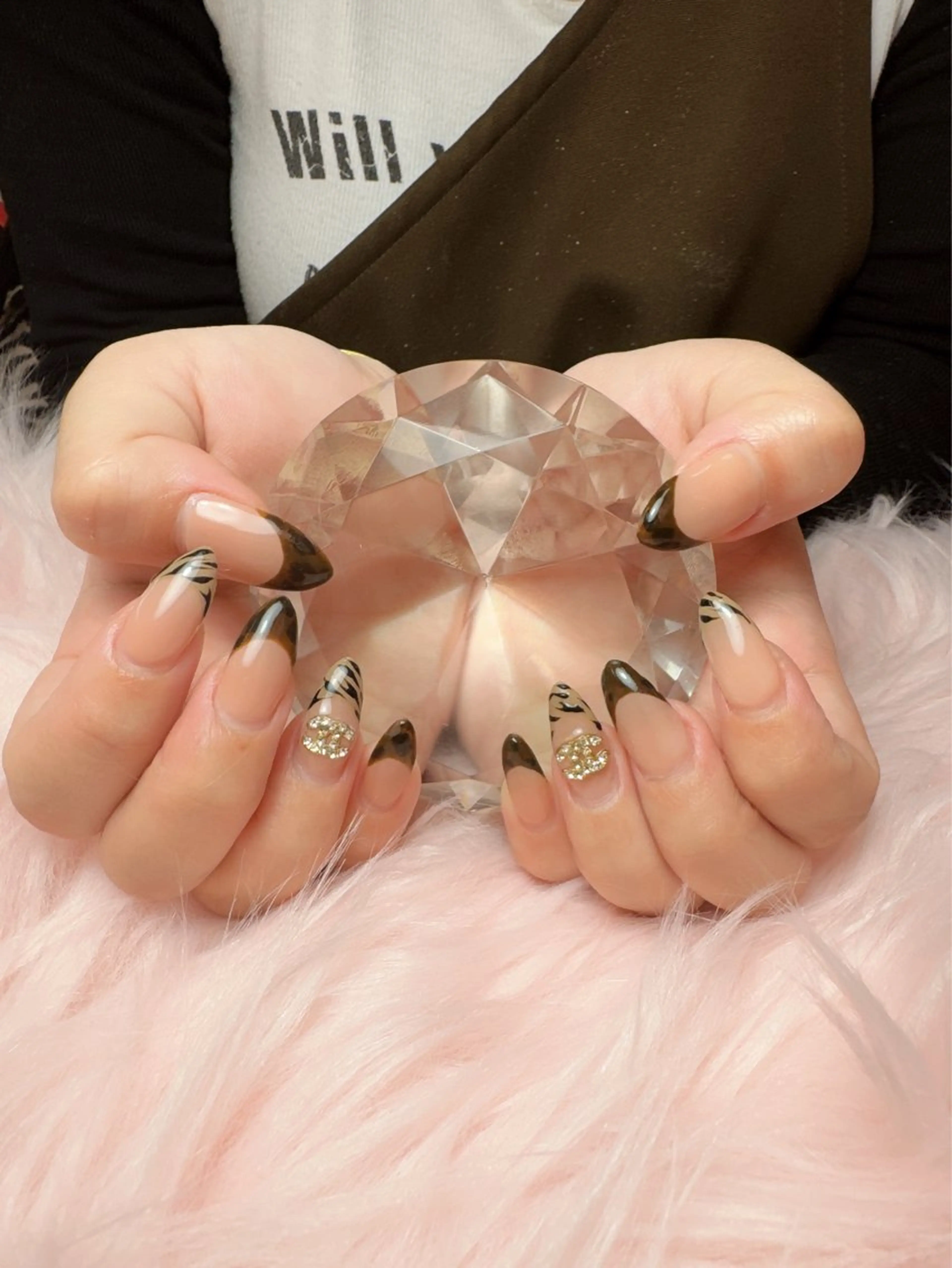 ネイル 岩川 紗野のネイルデザイン