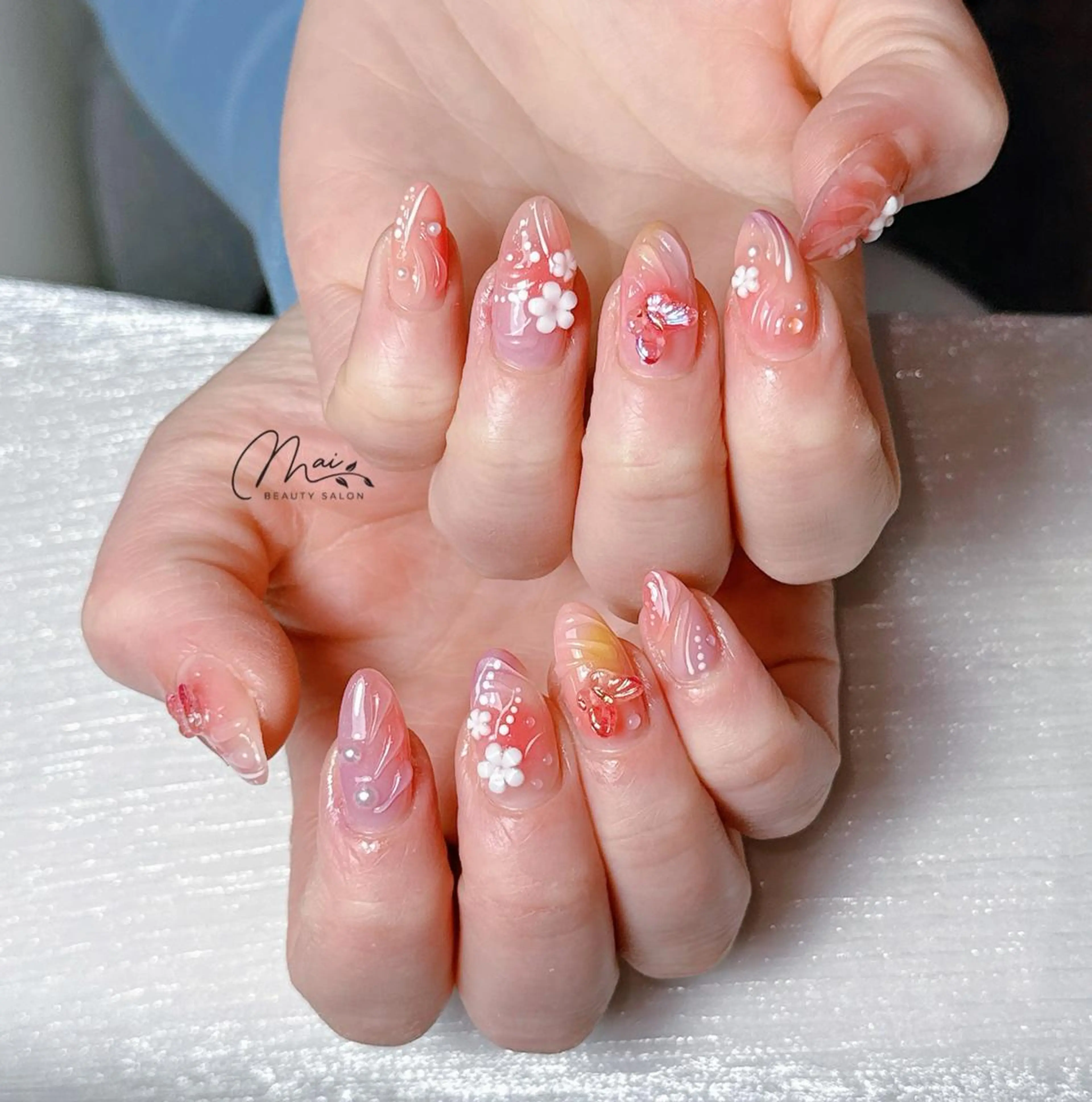 ネイル チークネイル フラッシュネイル フットネイル ジェルネイル マグネットネイル ハンドネイル ハンドケア MaiBeauty dodoのネイルデザイン