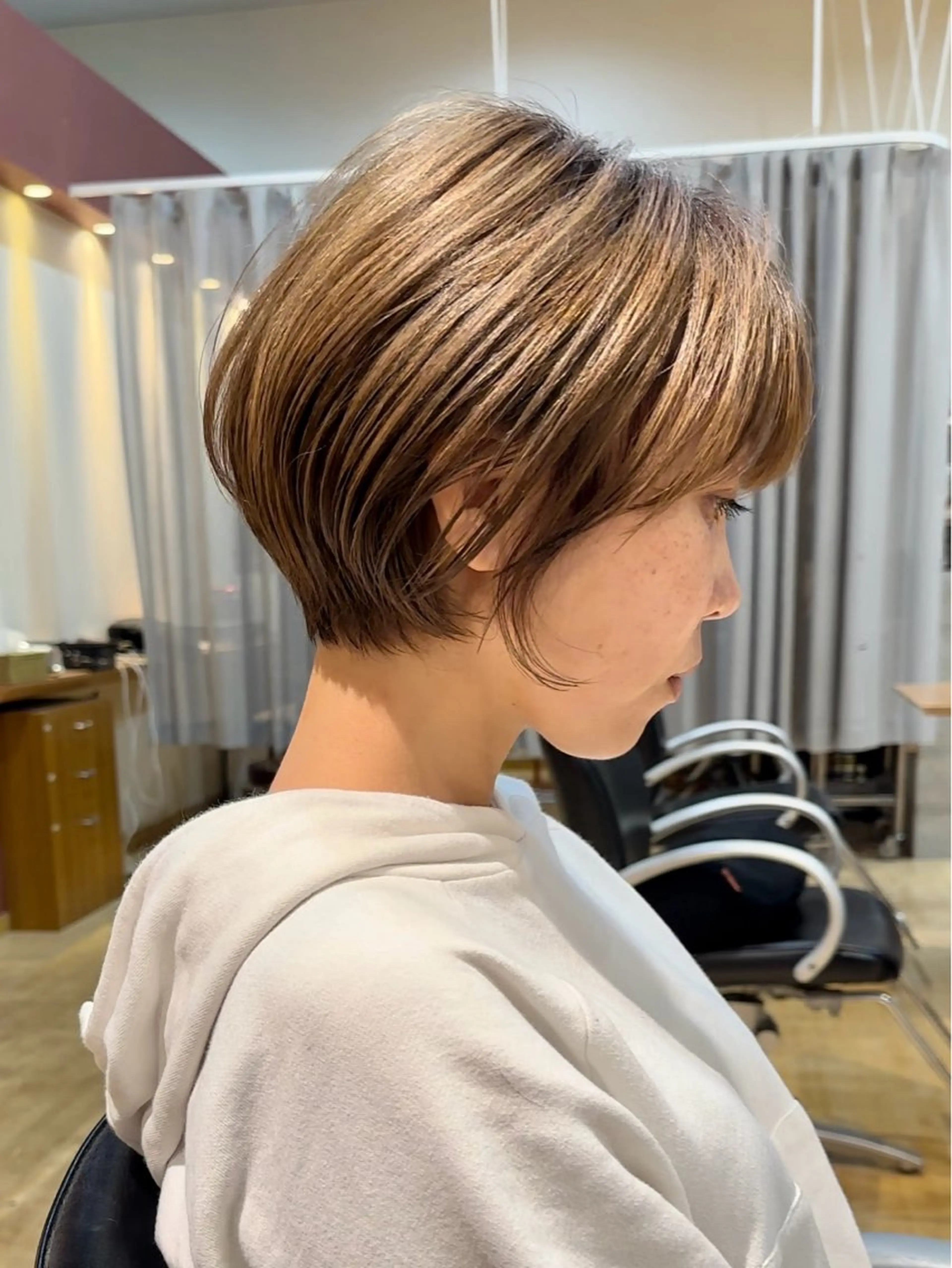 ショート ショート/レイヤー /札幌/小山内のヘアスタイル