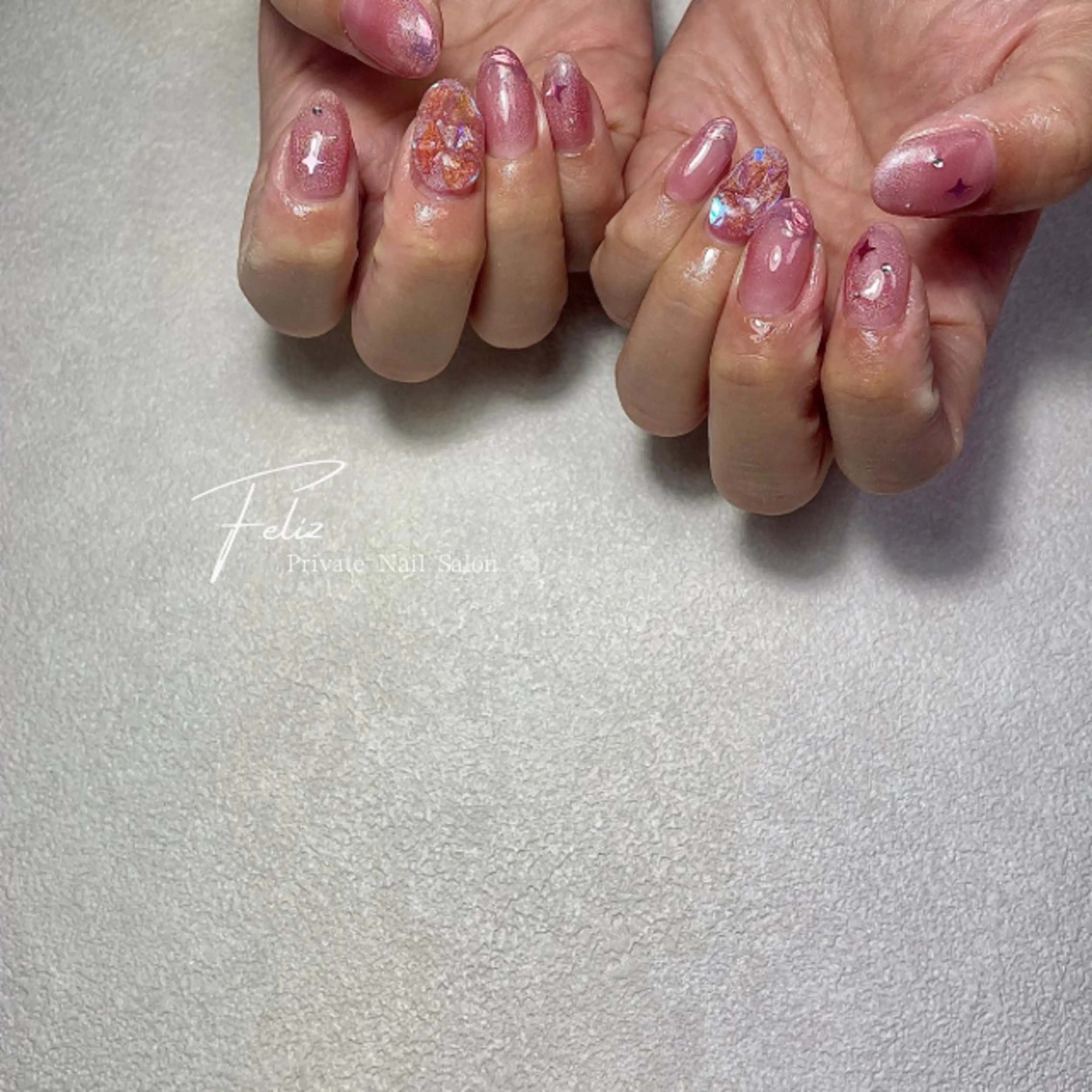 ネイル ハンドネイル ハンドケア Feliz所属・Feliz 楽しいネイルサロンのネイルデザイン