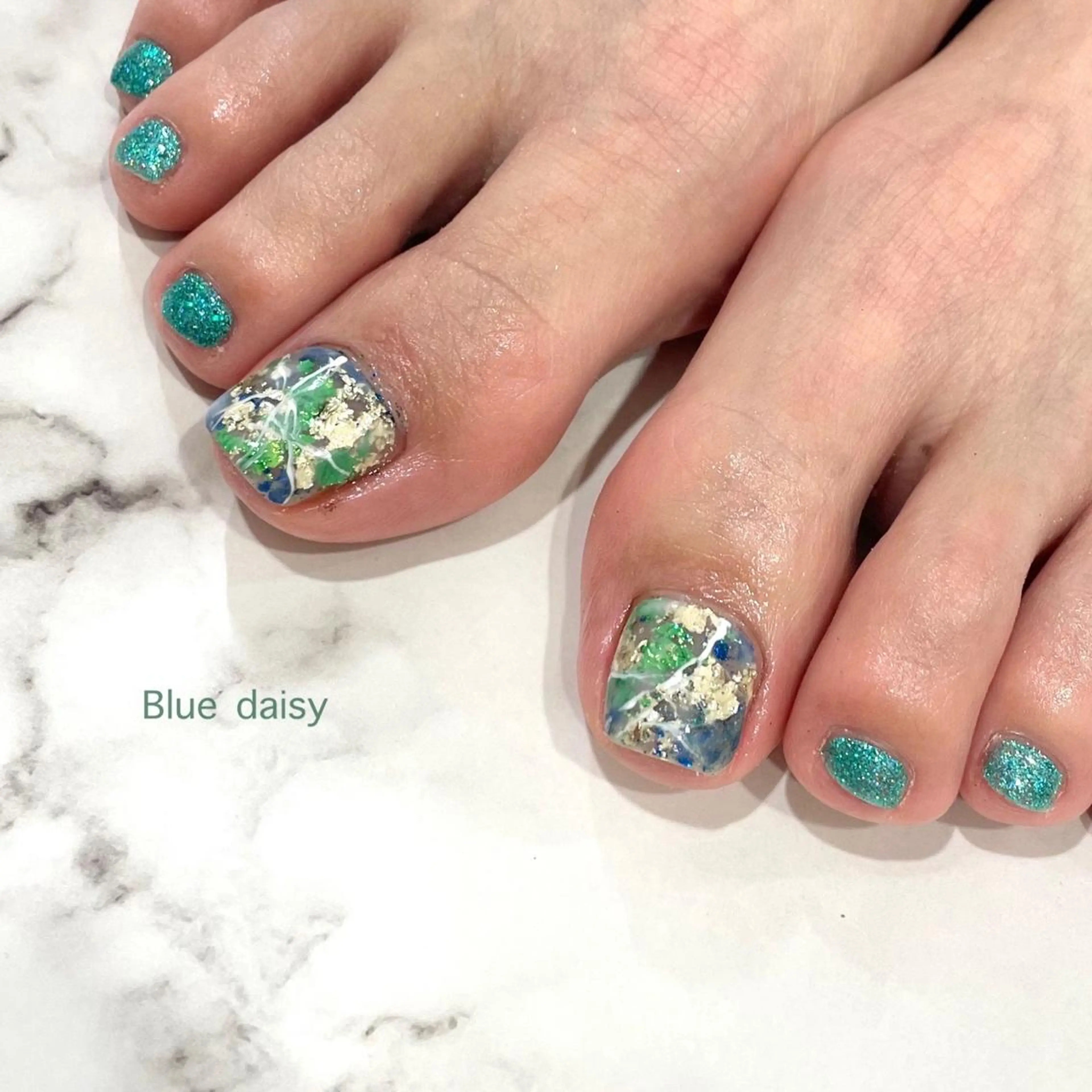 ネイル アートネイル フットネイル フットネイル Blue　daisy　栄本店 【ブルーデイジー】所属・Blue daisy 栄本店のネイルデザイン