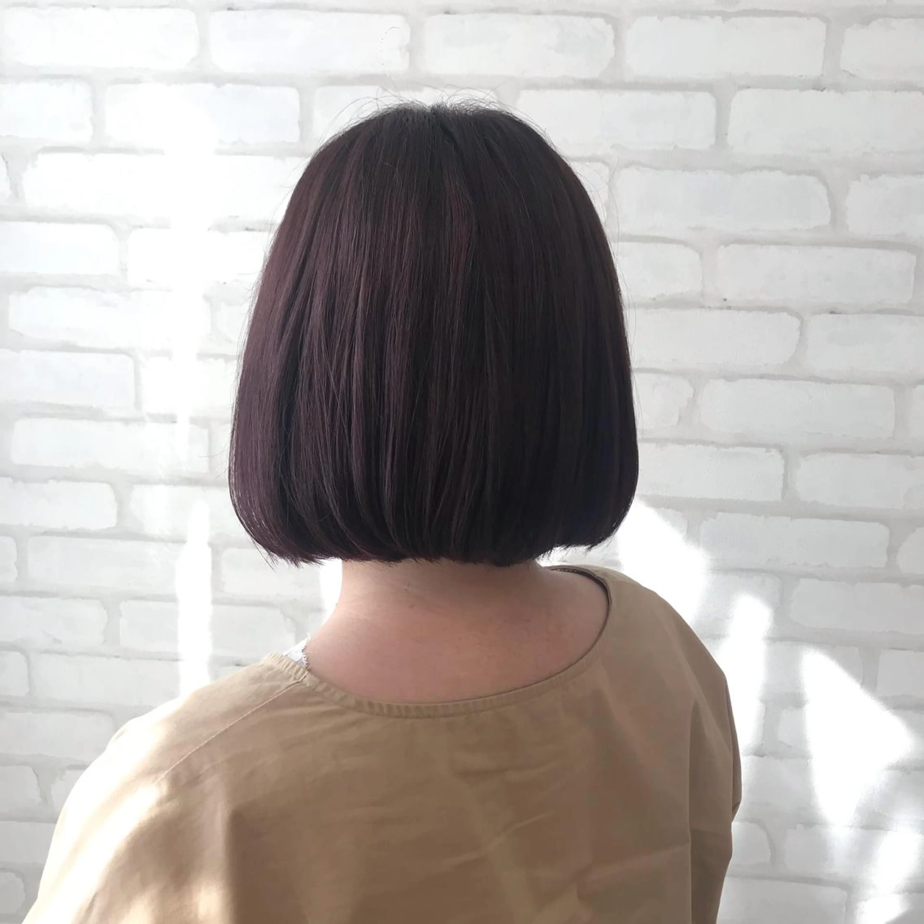 ショート カラー abilita AZUSAのヘアスタイル