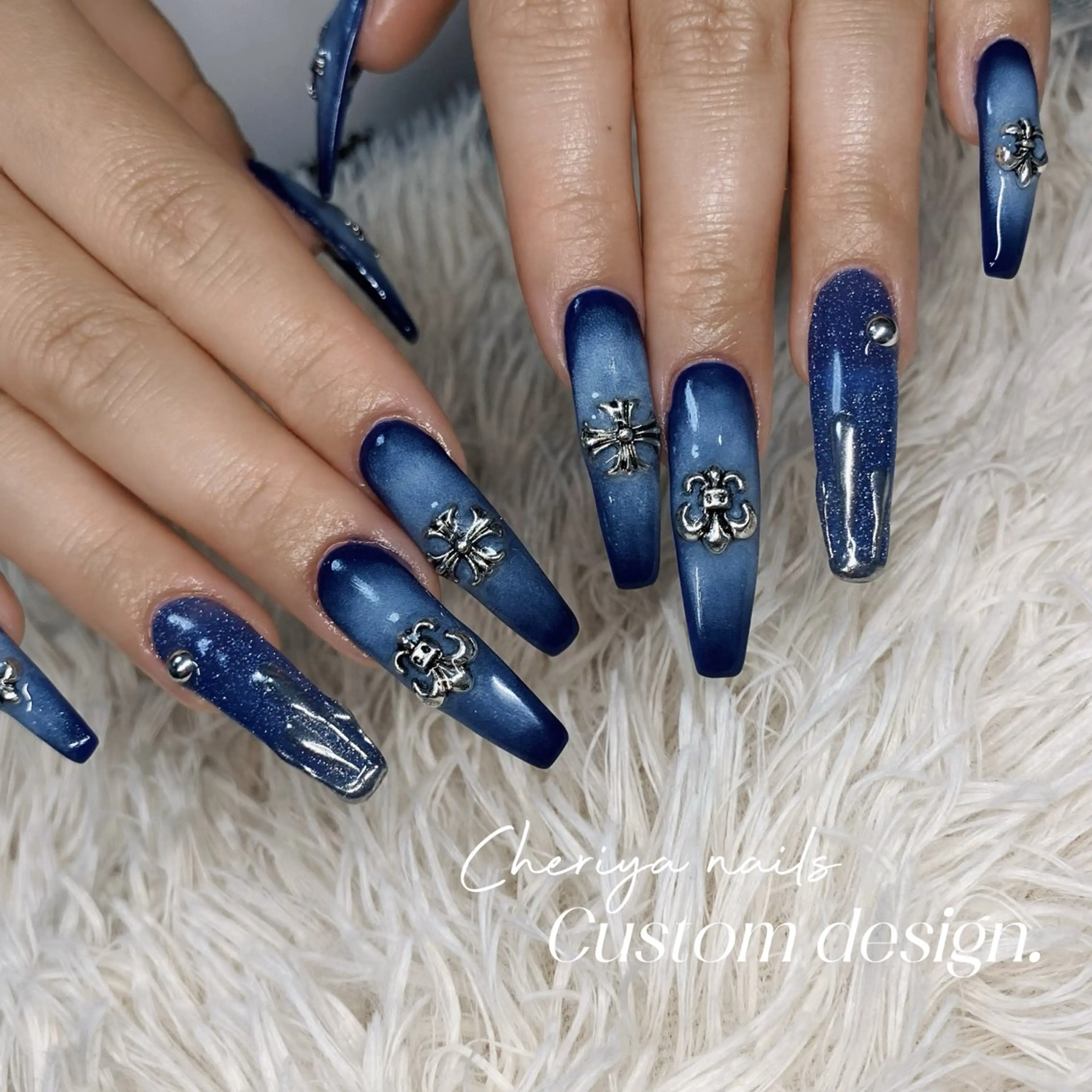 ネイル C Miaのネイルデザイン