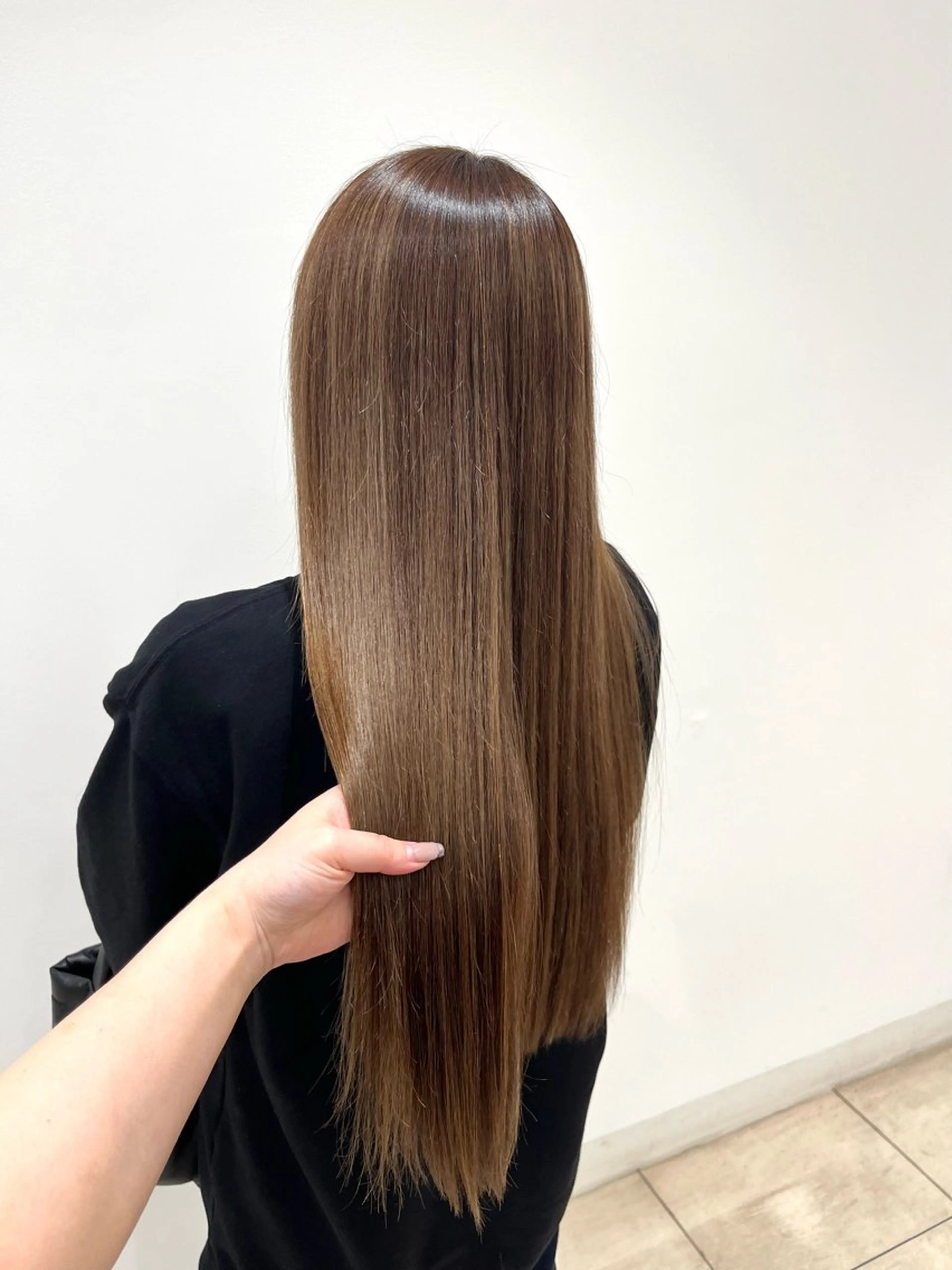 ロング トリートメント カット ヘアカラー ハイトーン／アレンジ 🩵NANAMIのヘアスタイル