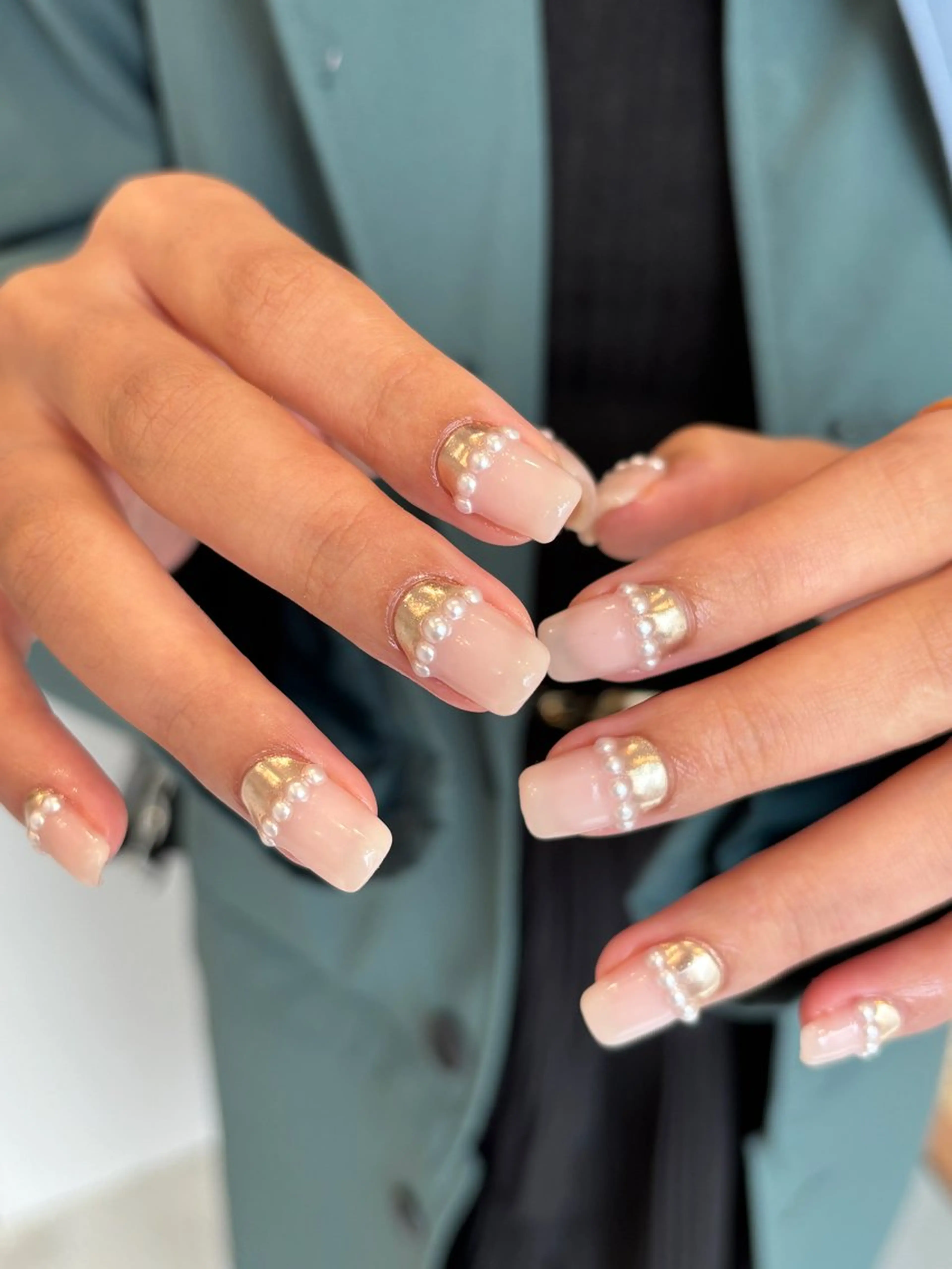 ネイル ハンドネイル SALON VILLAGE Aoyama 2nd.所属・堀川 祐里のネイルデザイン