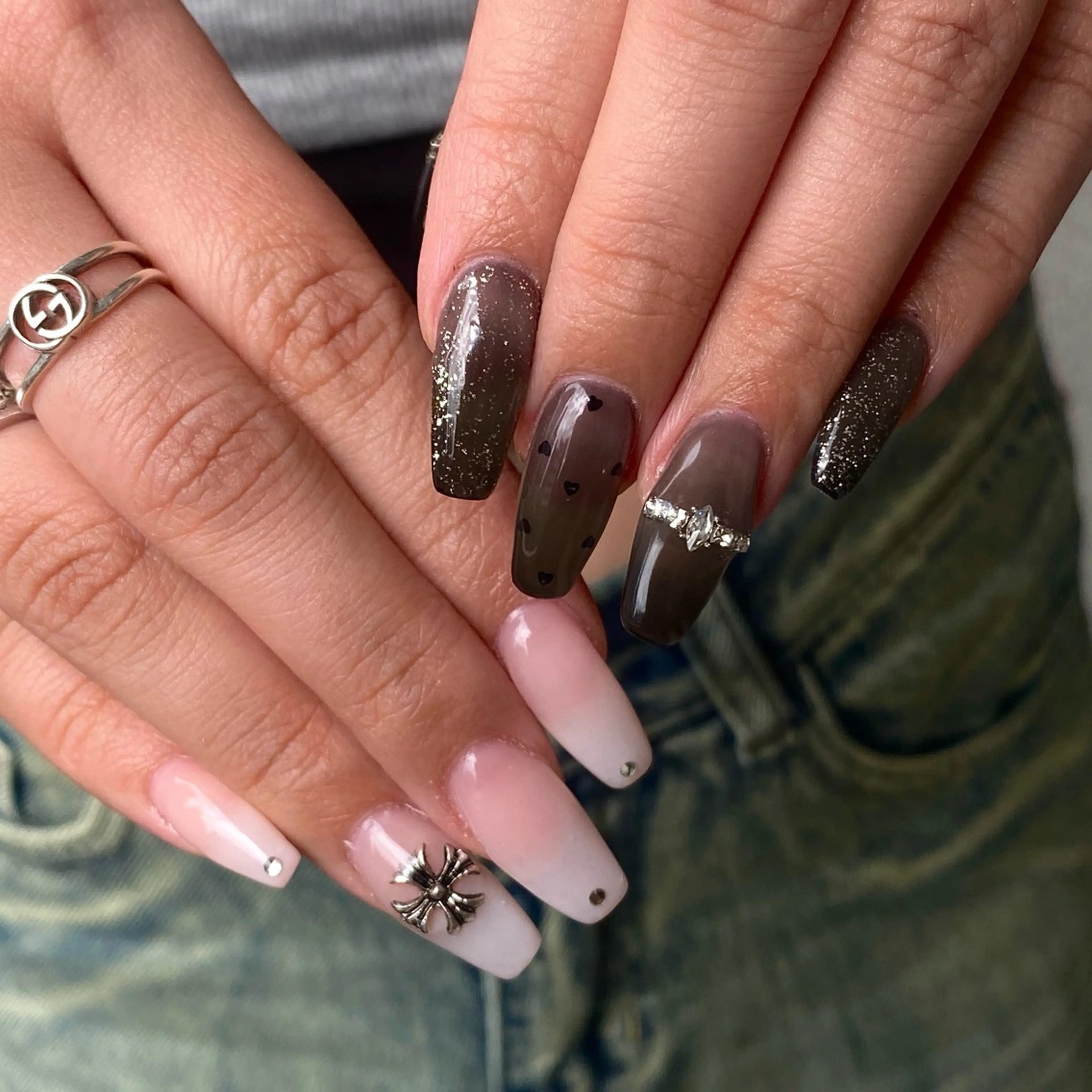 ネイル ハンドネイル Roi〈ロワ〉 Reikaのネイルデザイン