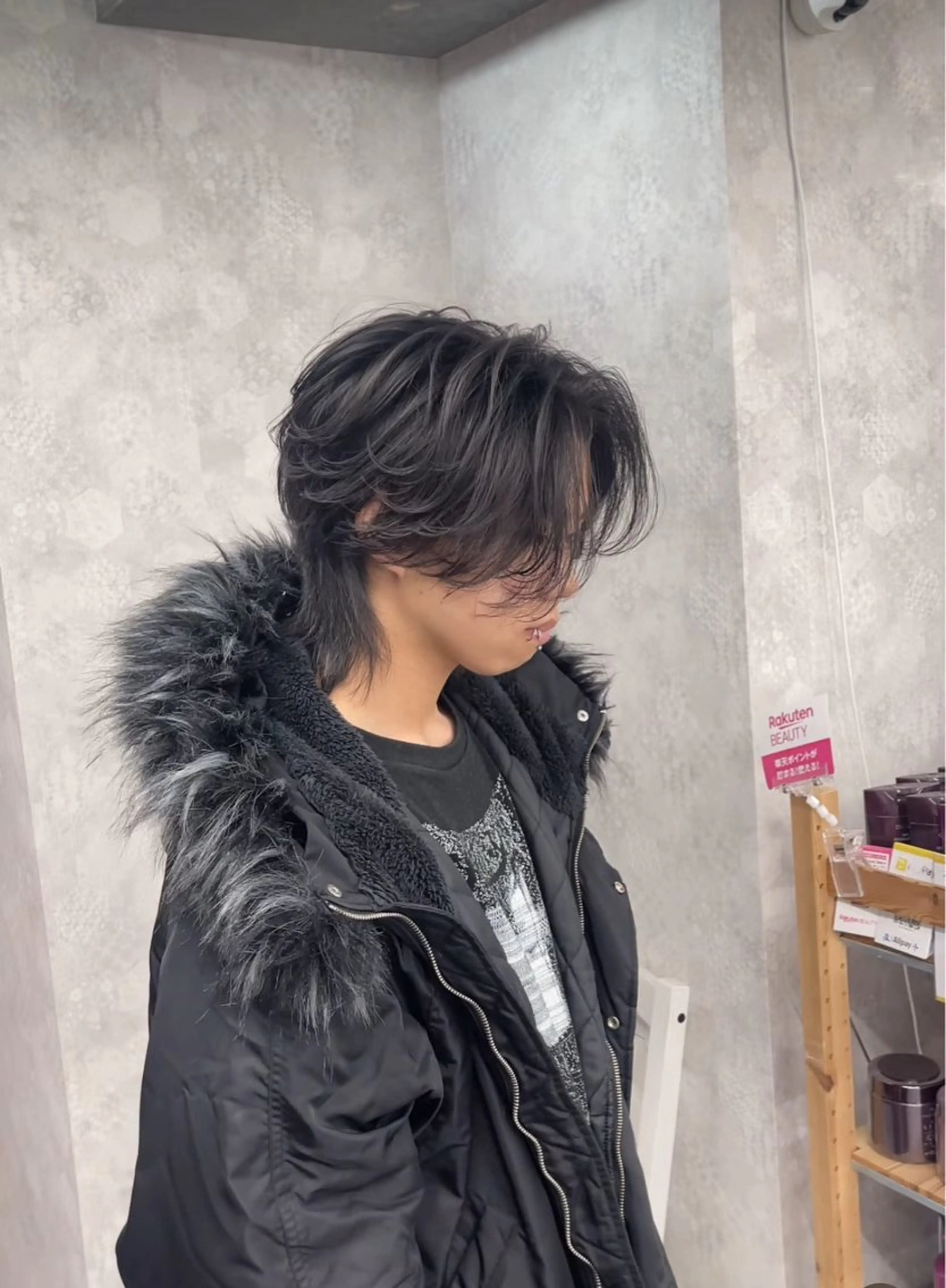 ミディアム メンズ カット ニュアンス/フェザー /ウルフ/伶馬のヘアスタイル